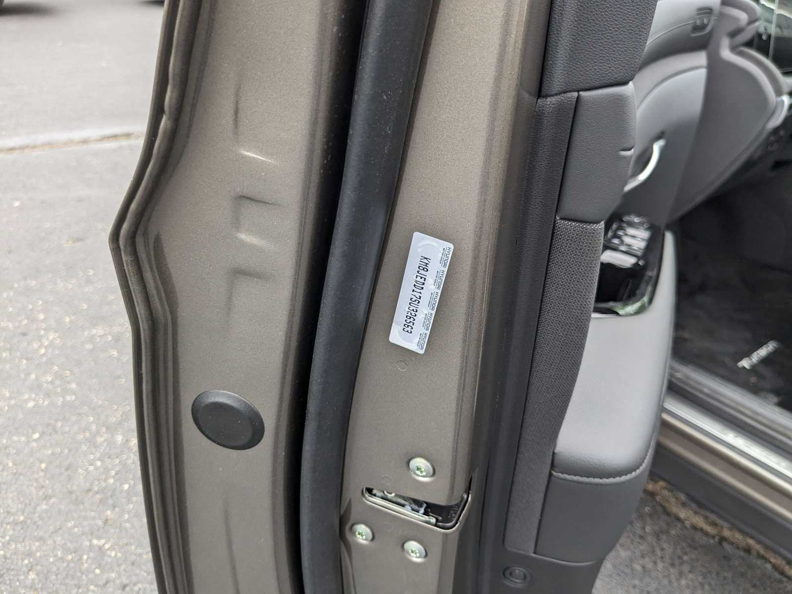 new 2025 Hyundai Tucson Hybrid car, priced at $41,956