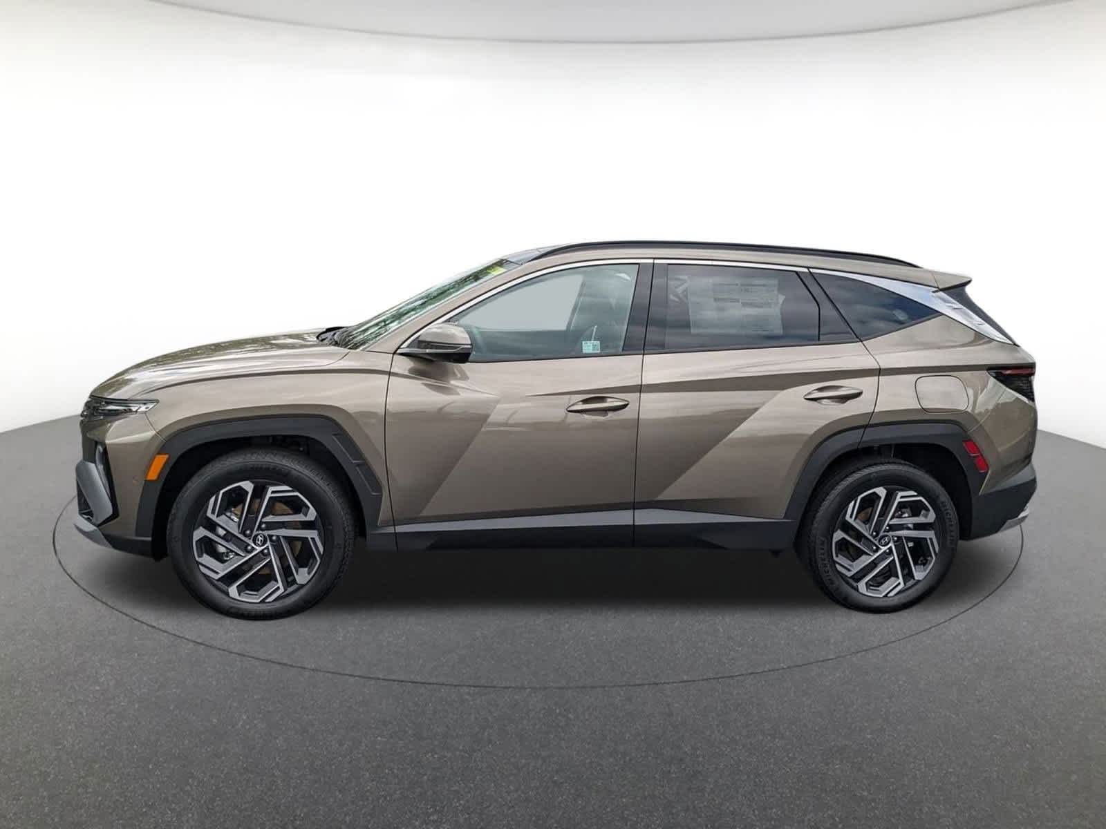 new 2025 Hyundai Tucson Hybrid car, priced at $41,956
