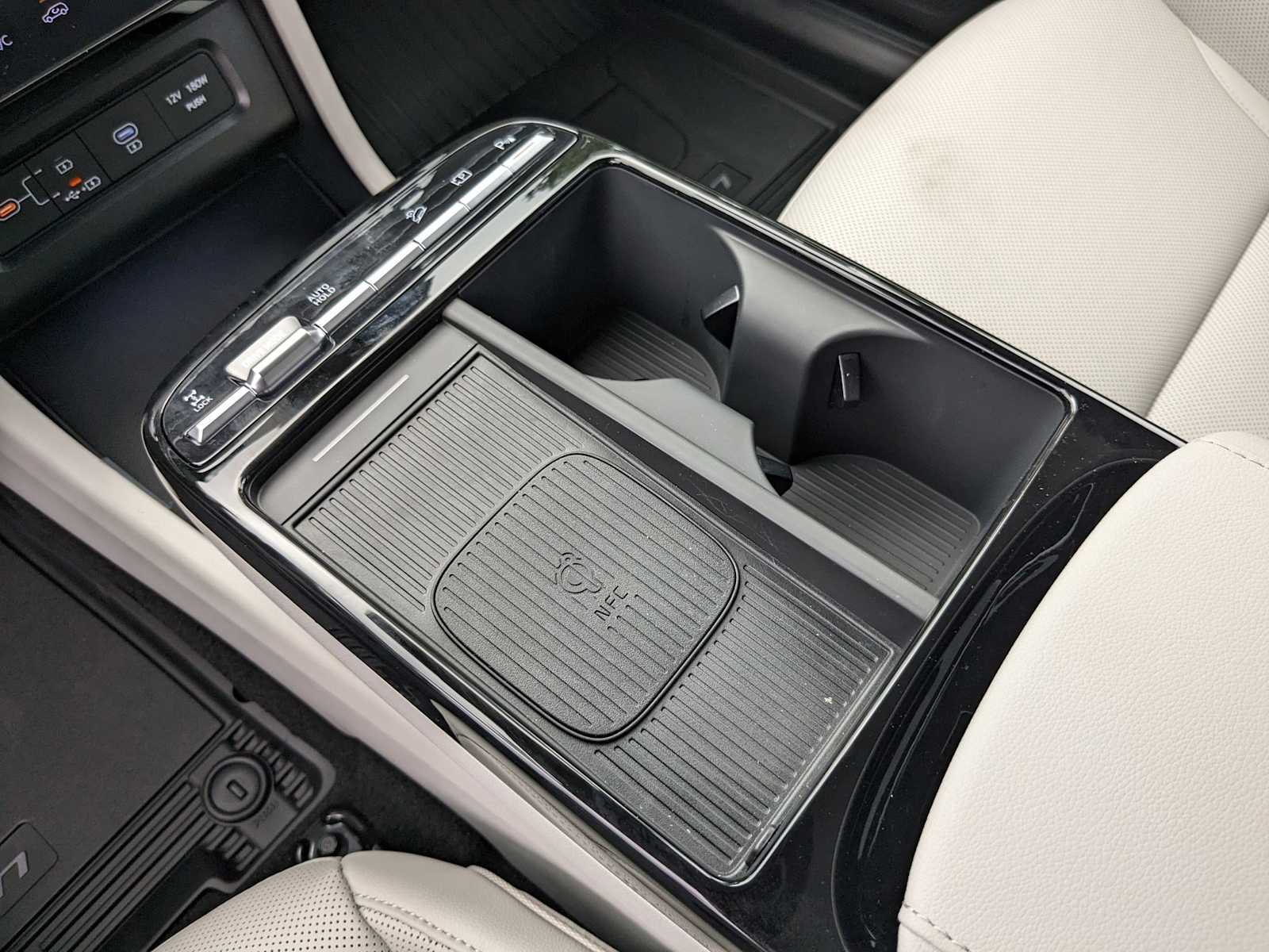 new 2025 Hyundai Tucson Hybrid car, priced at $43,350