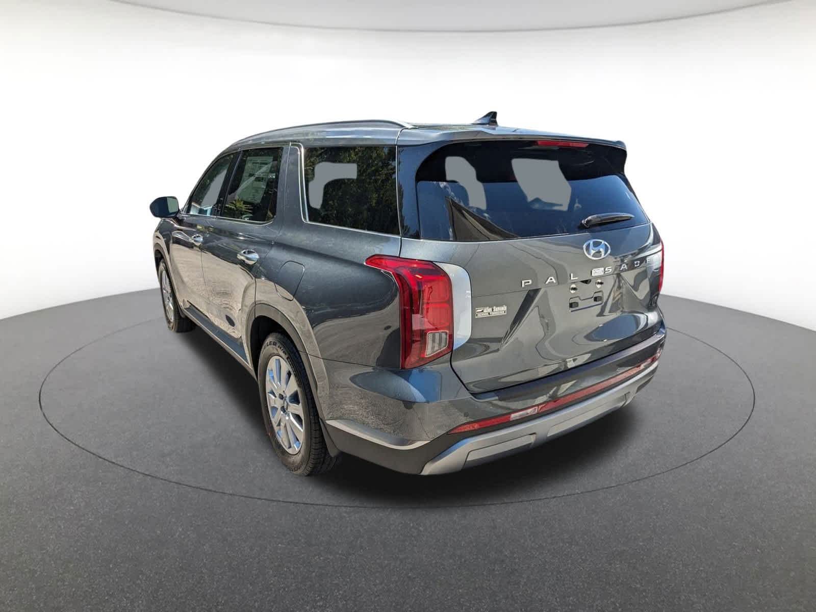 new 2025 Hyundai Palisade car, priced at $40,656
