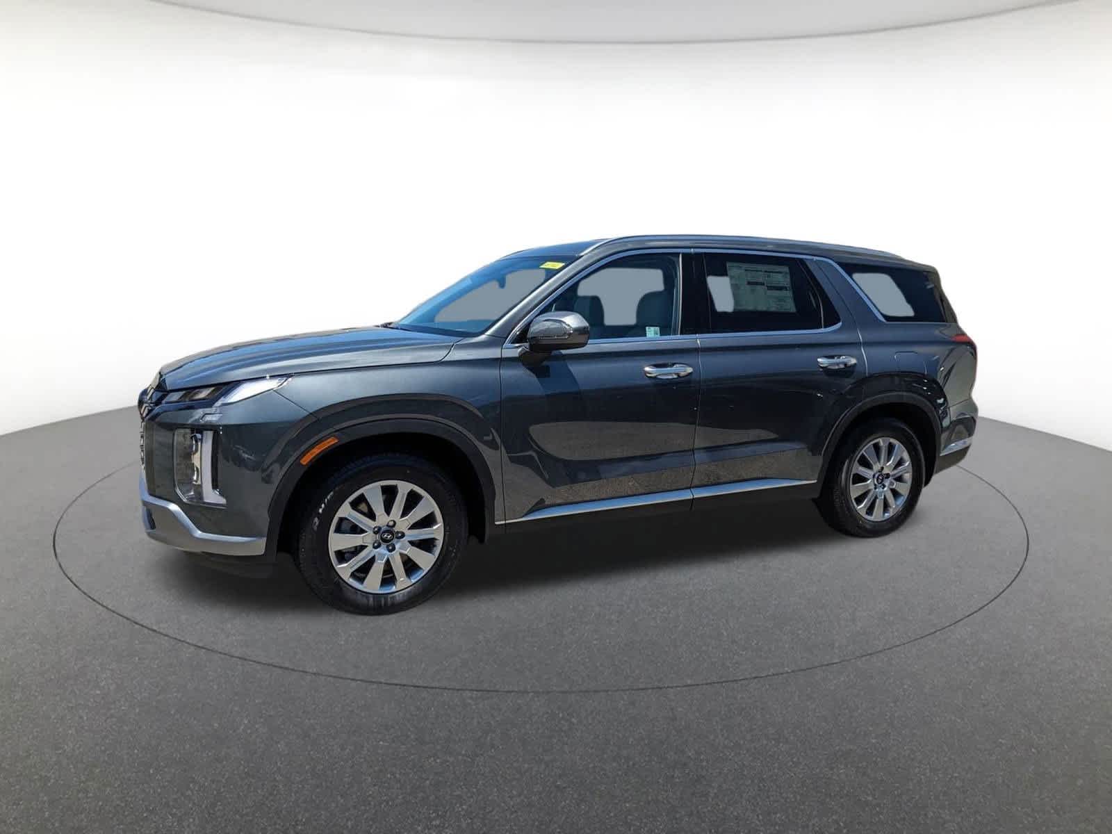 new 2025 Hyundai Palisade car, priced at $40,656