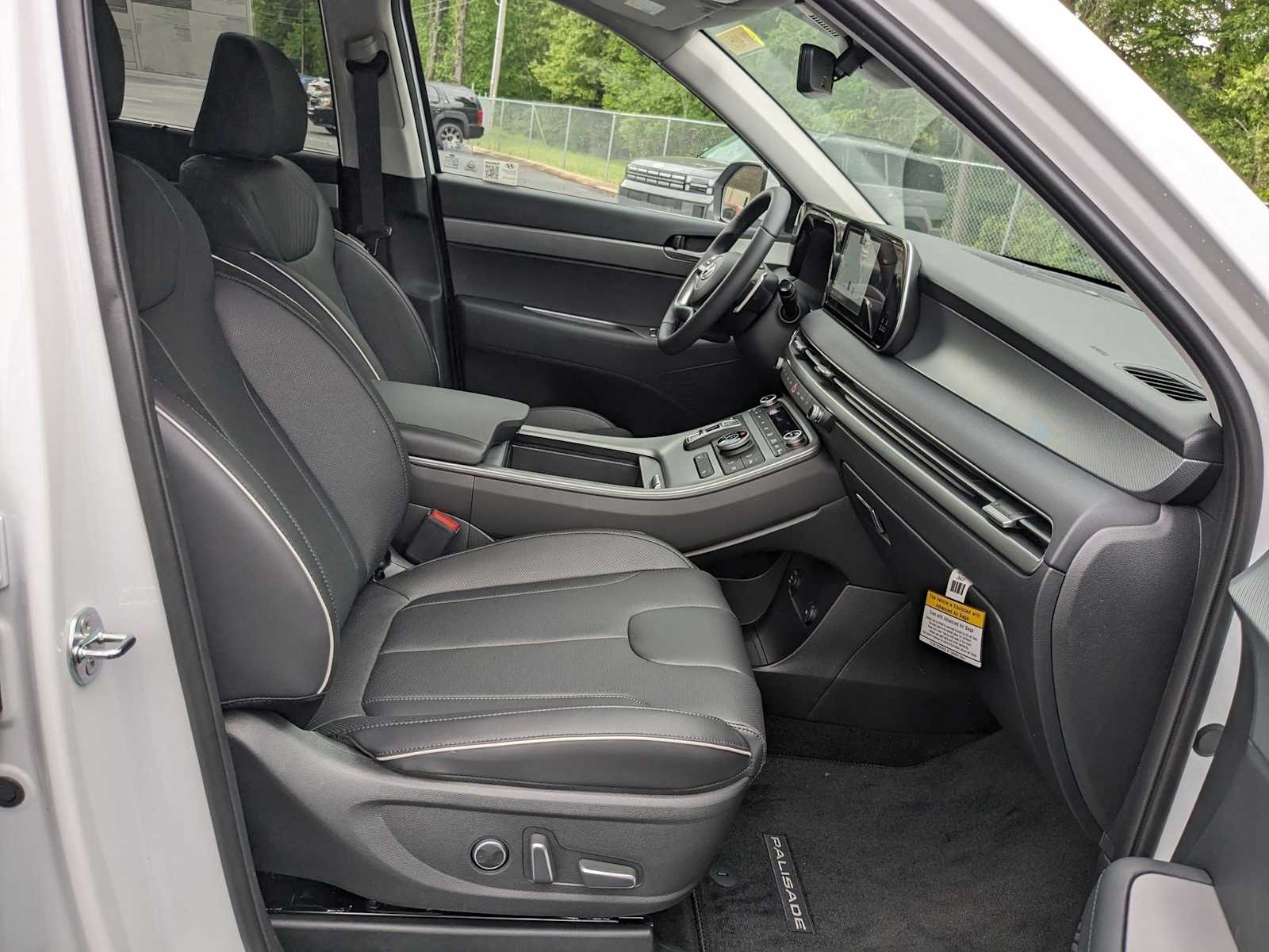 new 2025 Hyundai Palisade car, priced at $45,783
