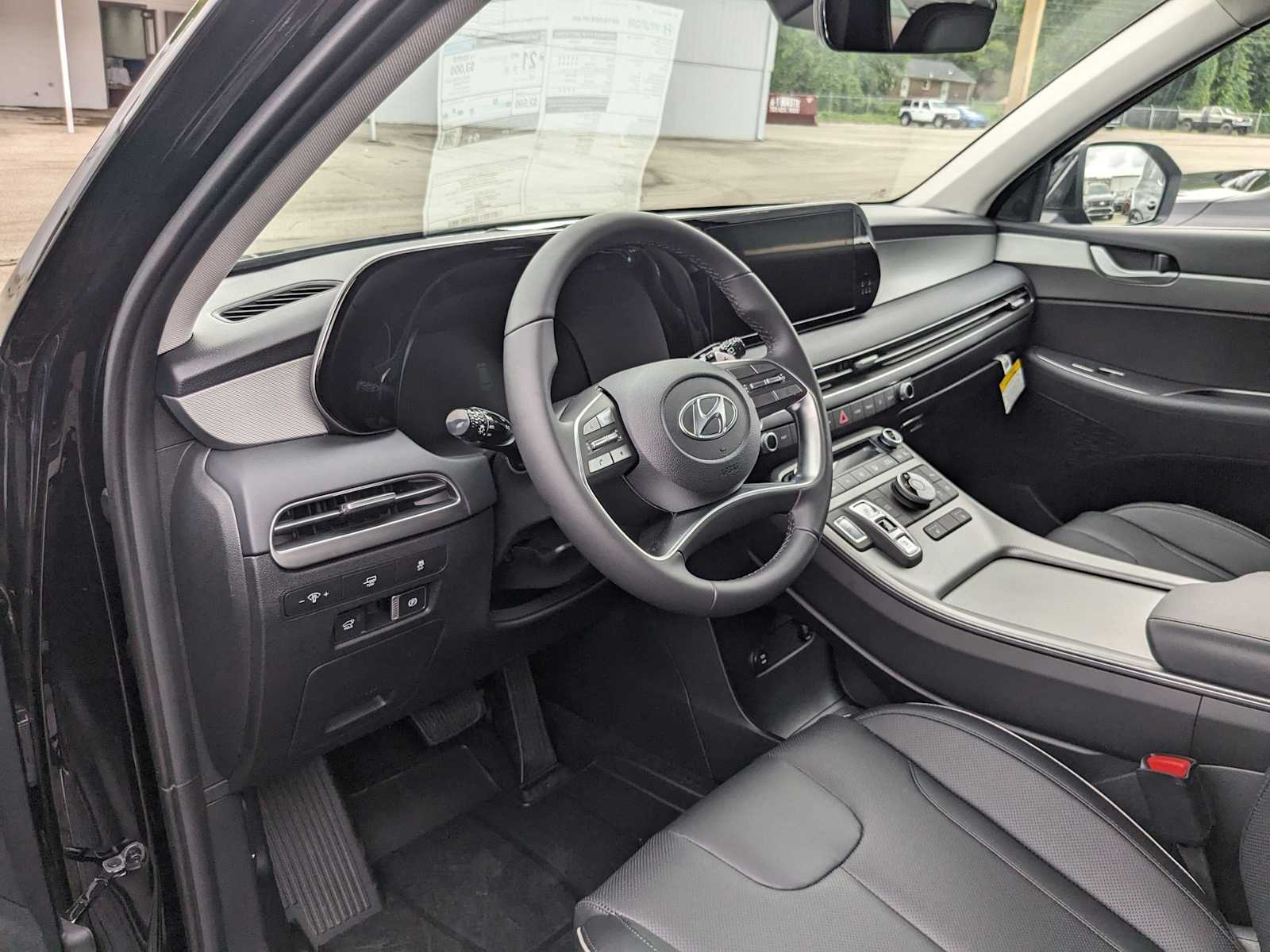 new 2025 Hyundai Palisade car, priced at $45,263