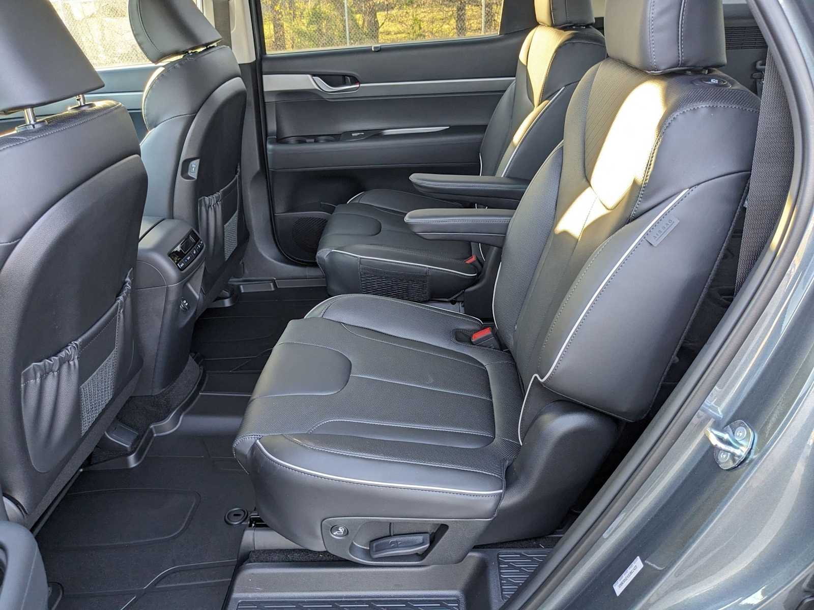 new 2025 Hyundai Palisade car, priced at $45,379