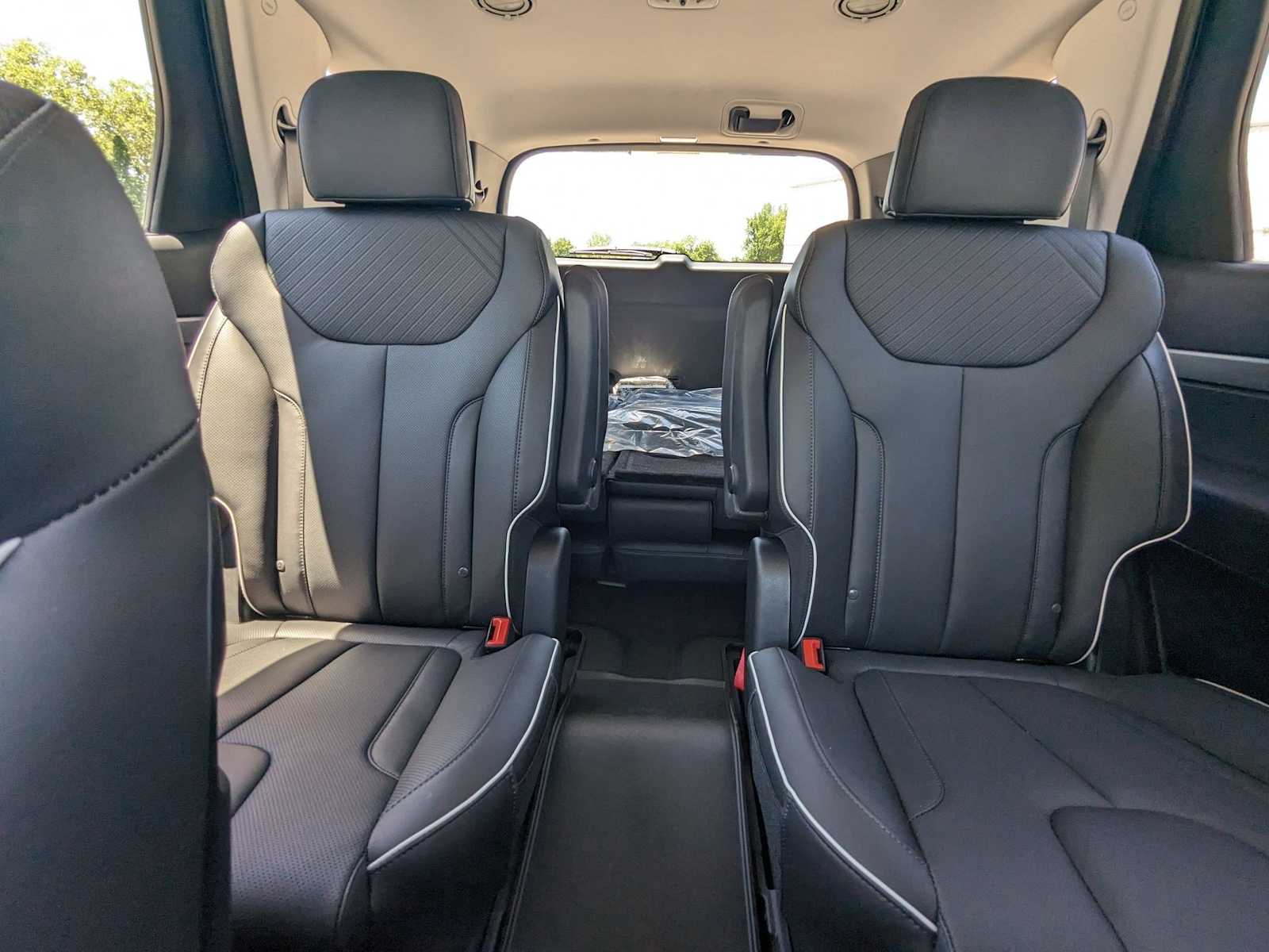 new 2025 Hyundai Palisade car, priced at $45,682