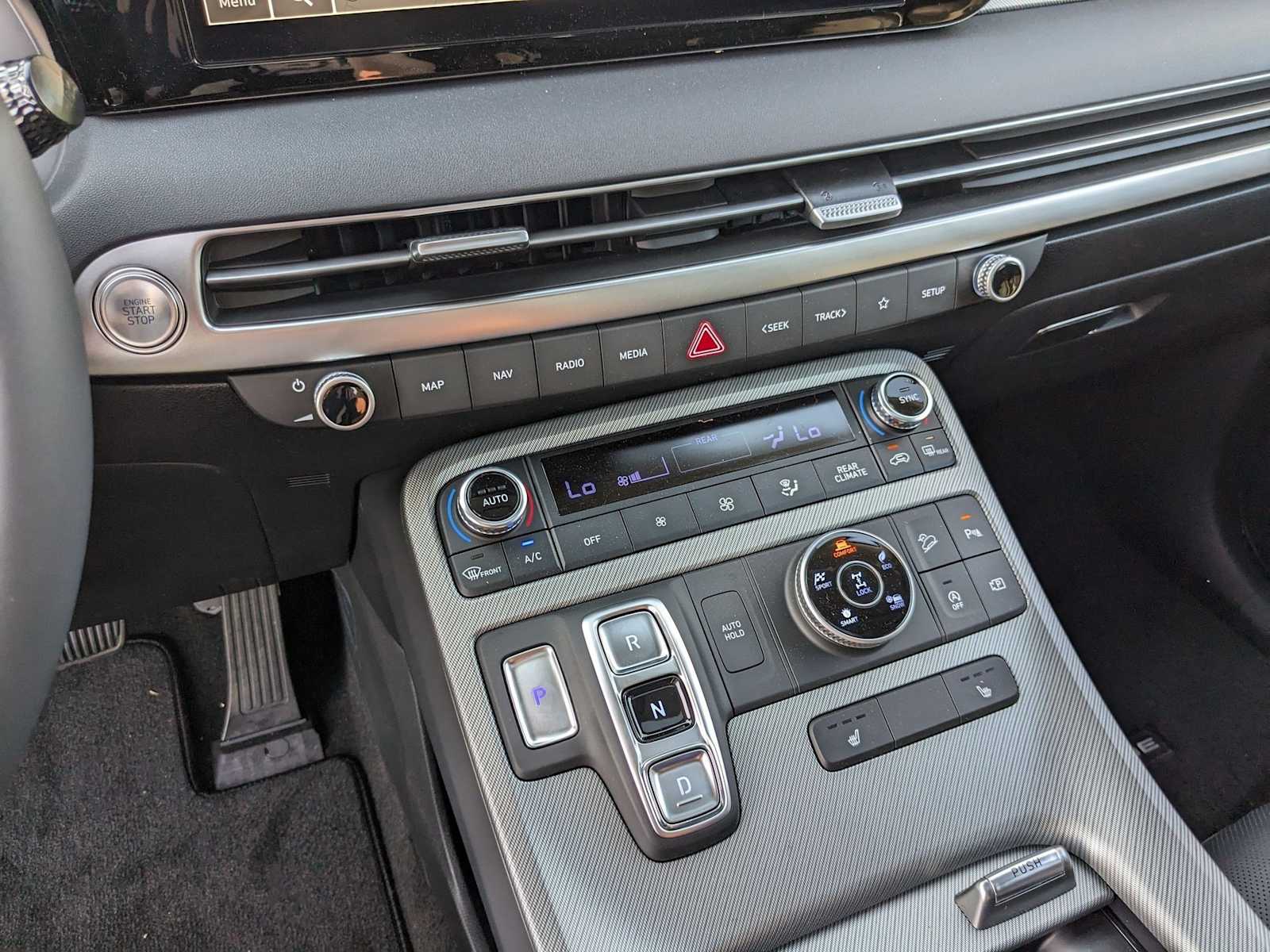 new 2025 Hyundai Palisade car, priced at $45,682