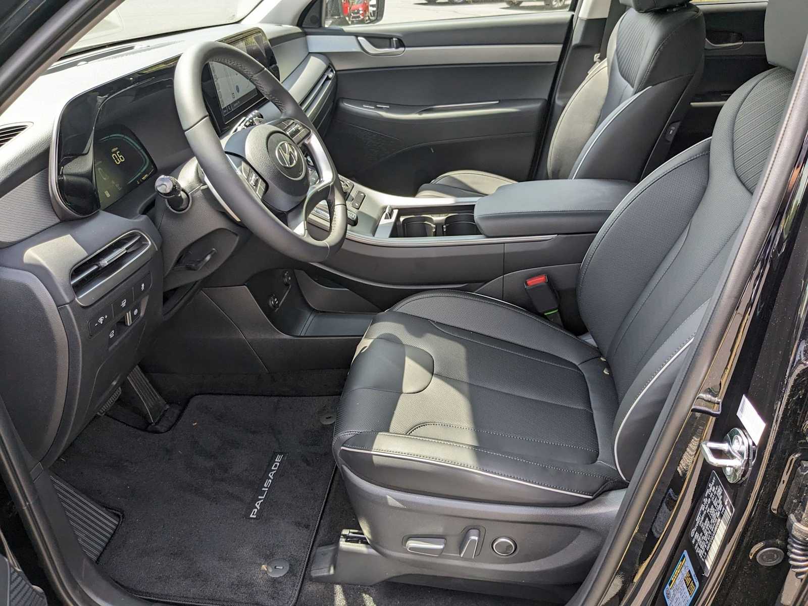 new 2025 Hyundai Palisade car, priced at $45,248