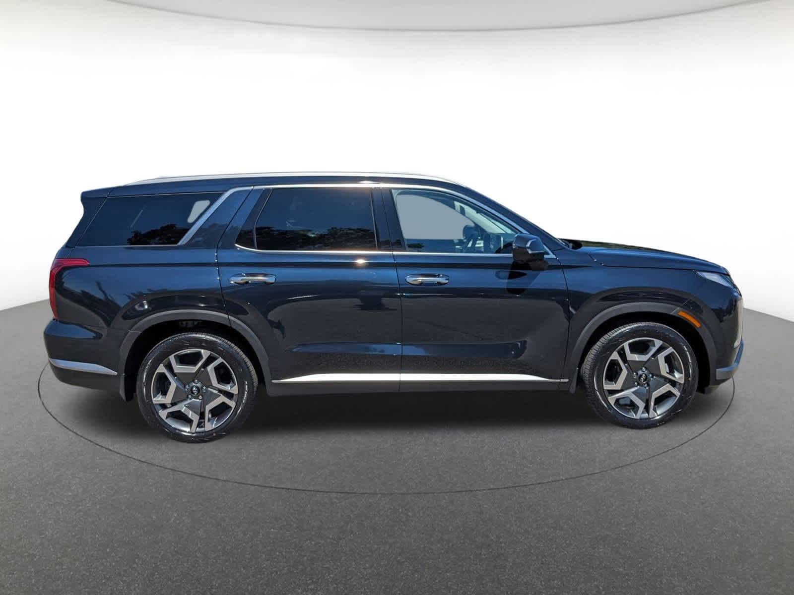 new 2025 Hyundai Palisade car, priced at $43,300