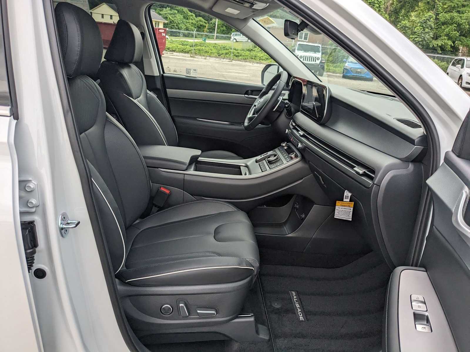 new 2025 Hyundai Palisade car, priced at $47,305