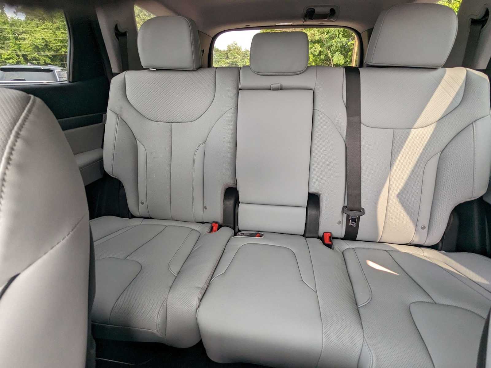 new 2025 Hyundai Palisade car, priced at $44,952