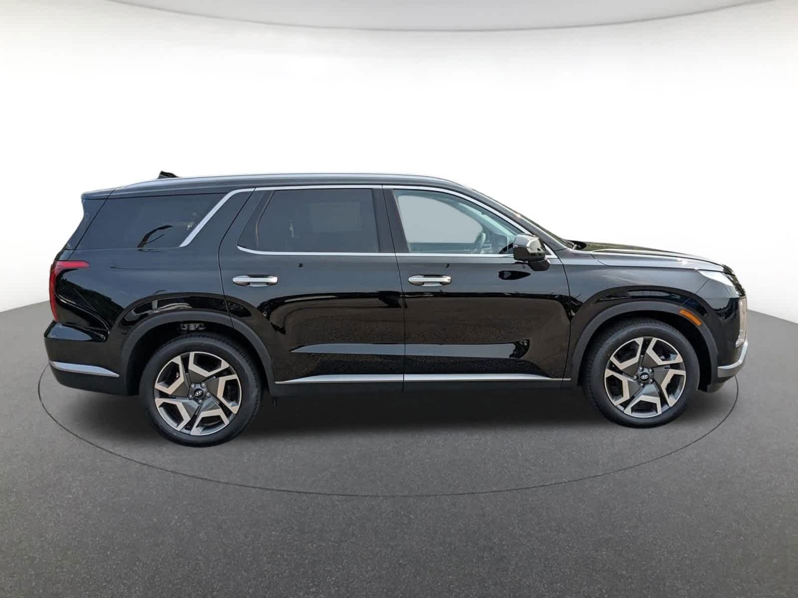 new 2025 Hyundai Palisade car, priced at $44,952