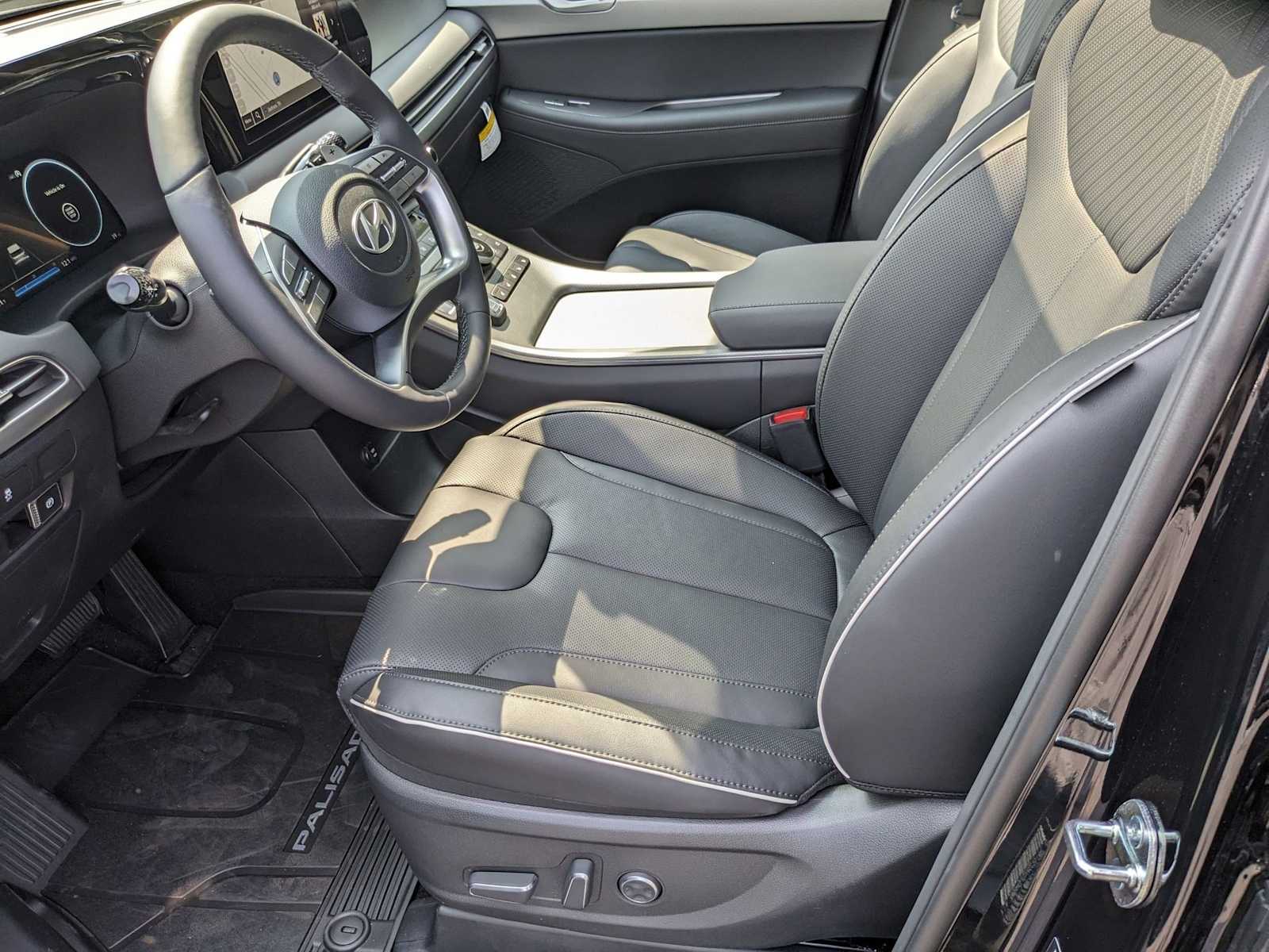 new 2025 Hyundai Palisade car, priced at $46,665