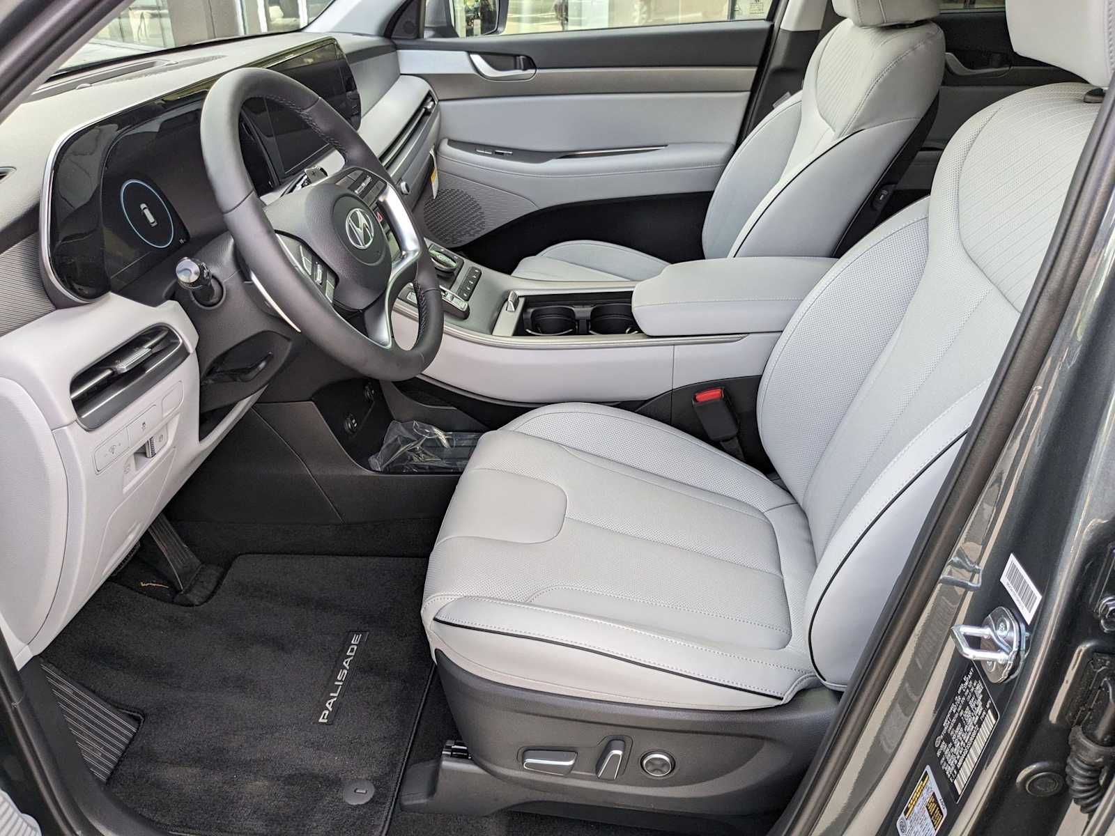new 2025 Hyundai Palisade car, priced at $44,818