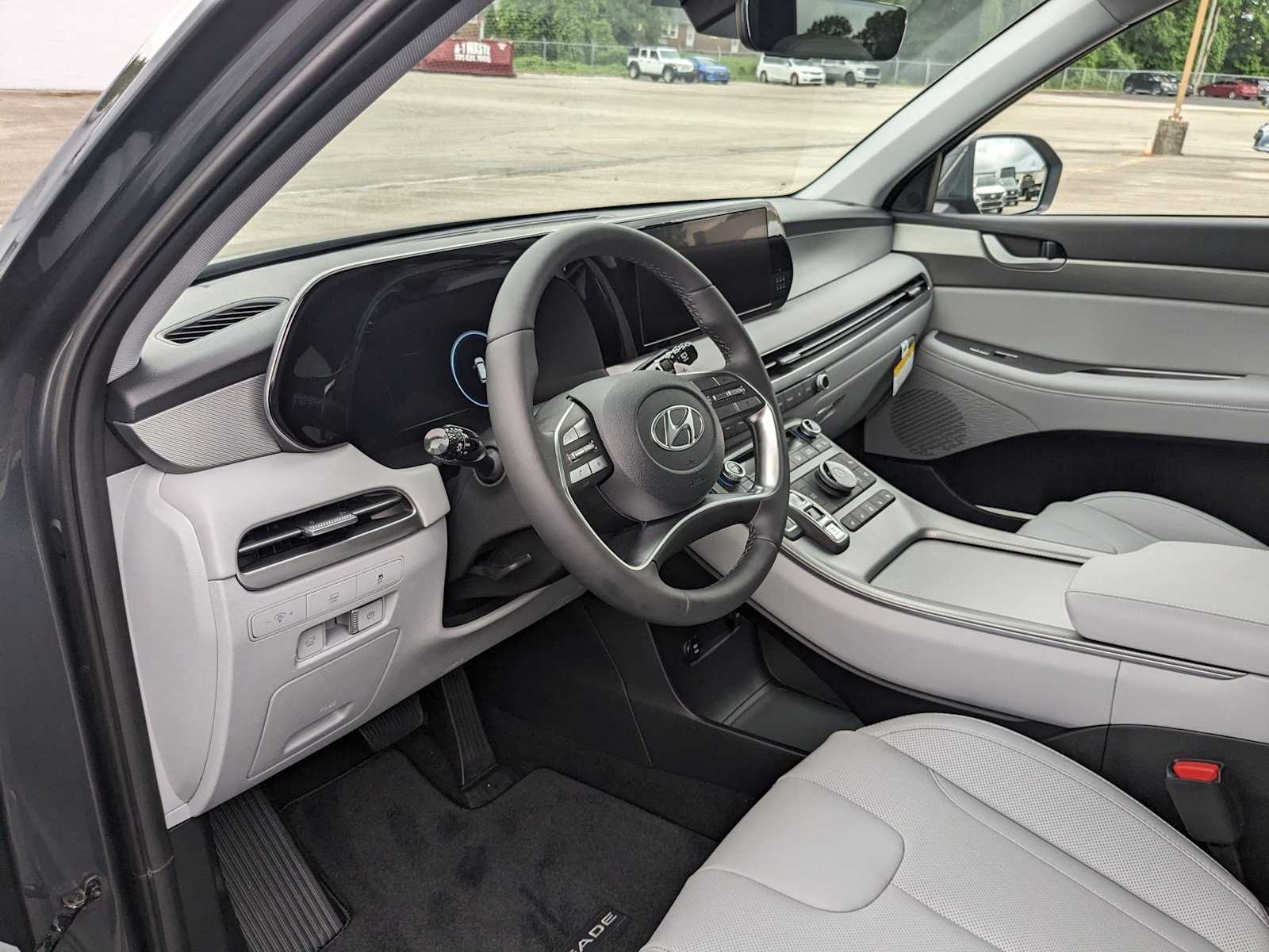 new 2025 Hyundai Palisade car, priced at $48,924