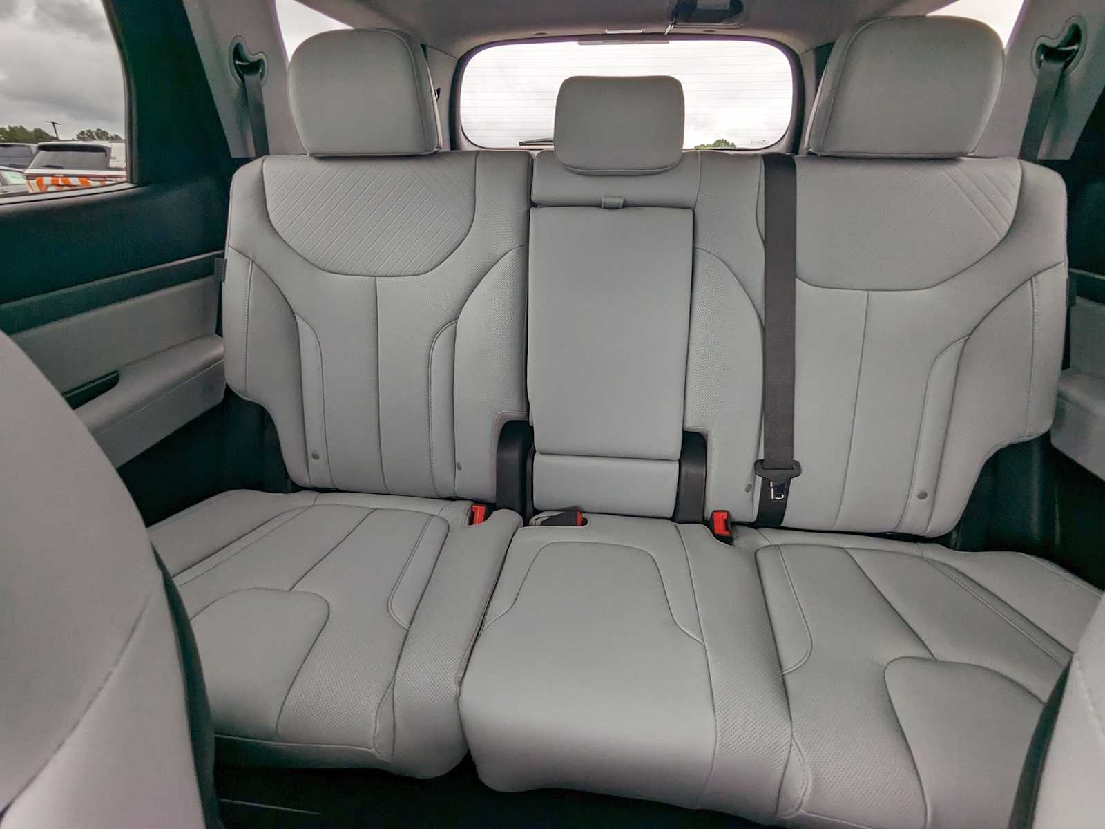 new 2025 Hyundai Palisade car, priced at $48,924