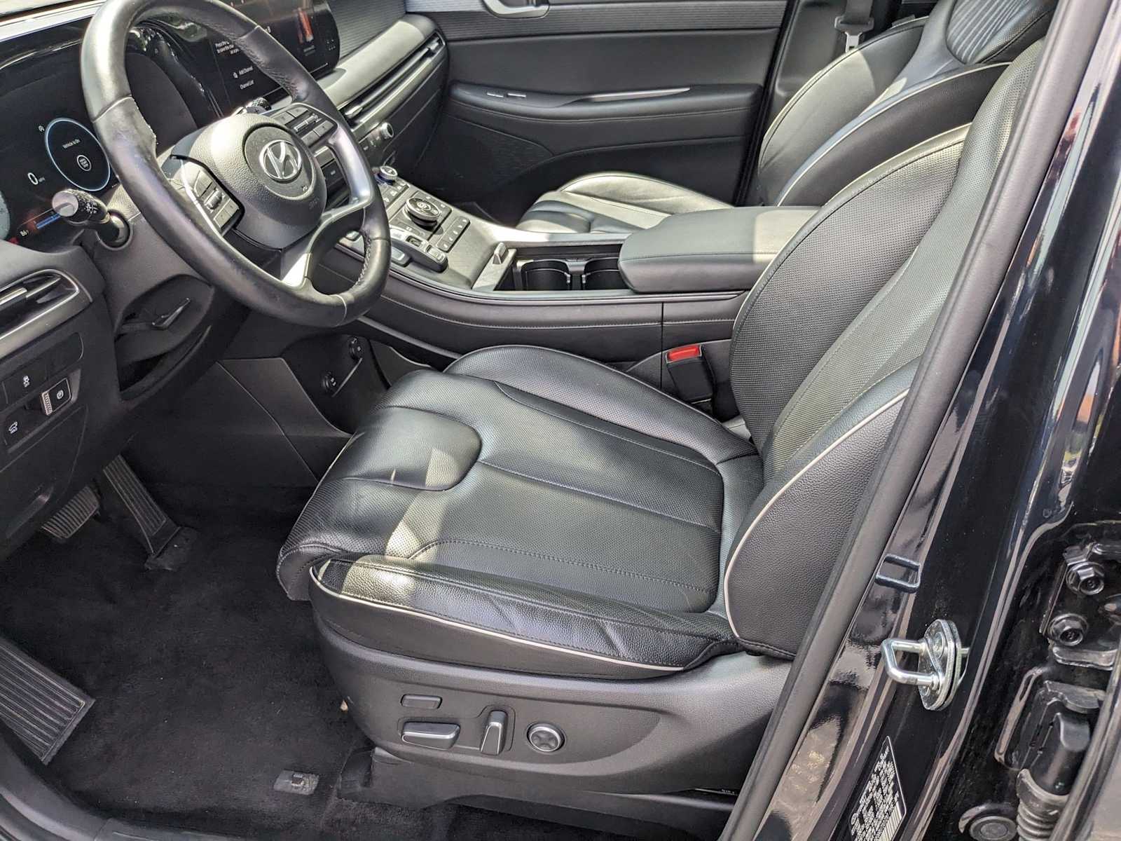 used 2024 Hyundai Palisade car, priced at $37,500