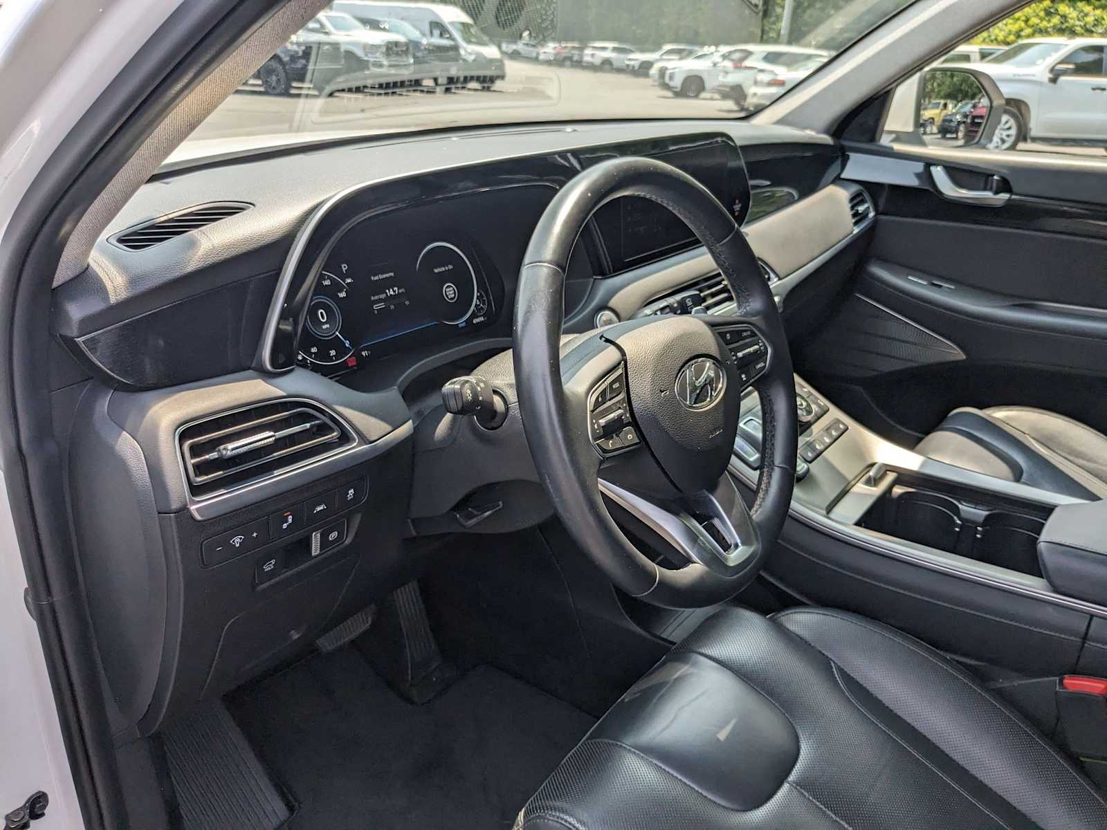 used 2022 Hyundai Palisade car, priced at $35,100