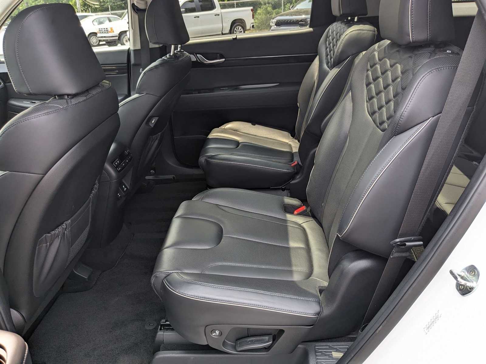 used 2022 Hyundai Palisade car, priced at $35,100