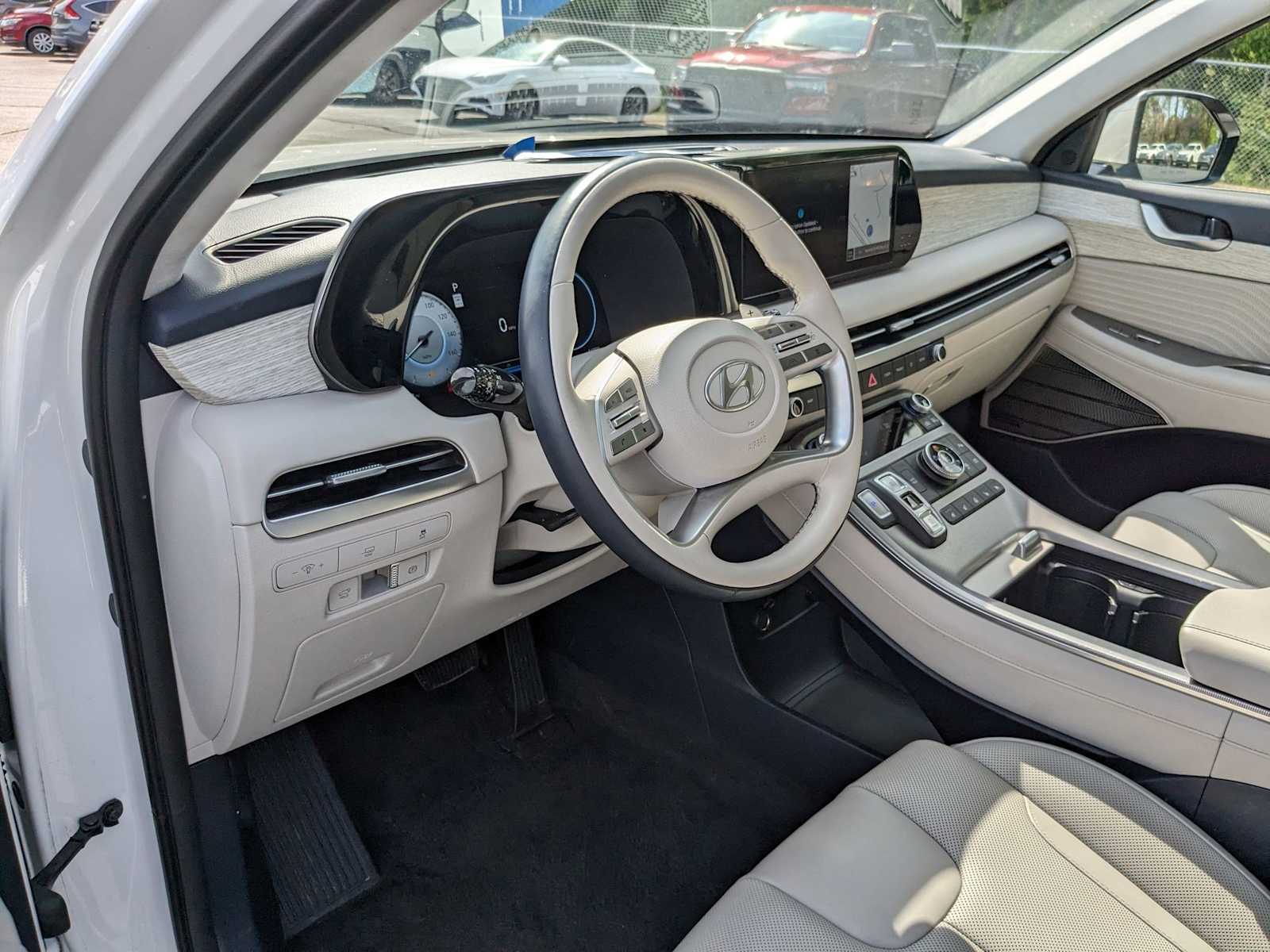 used 2024 Hyundai Palisade car, priced at $39,900