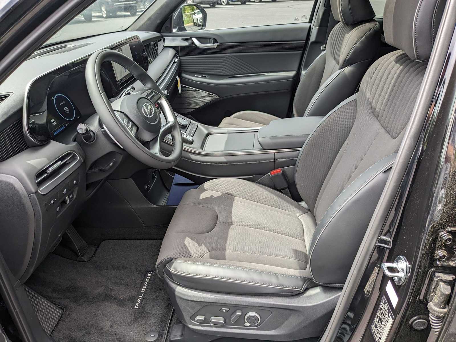 new 2025 Hyundai Palisade car, priced at $54,345