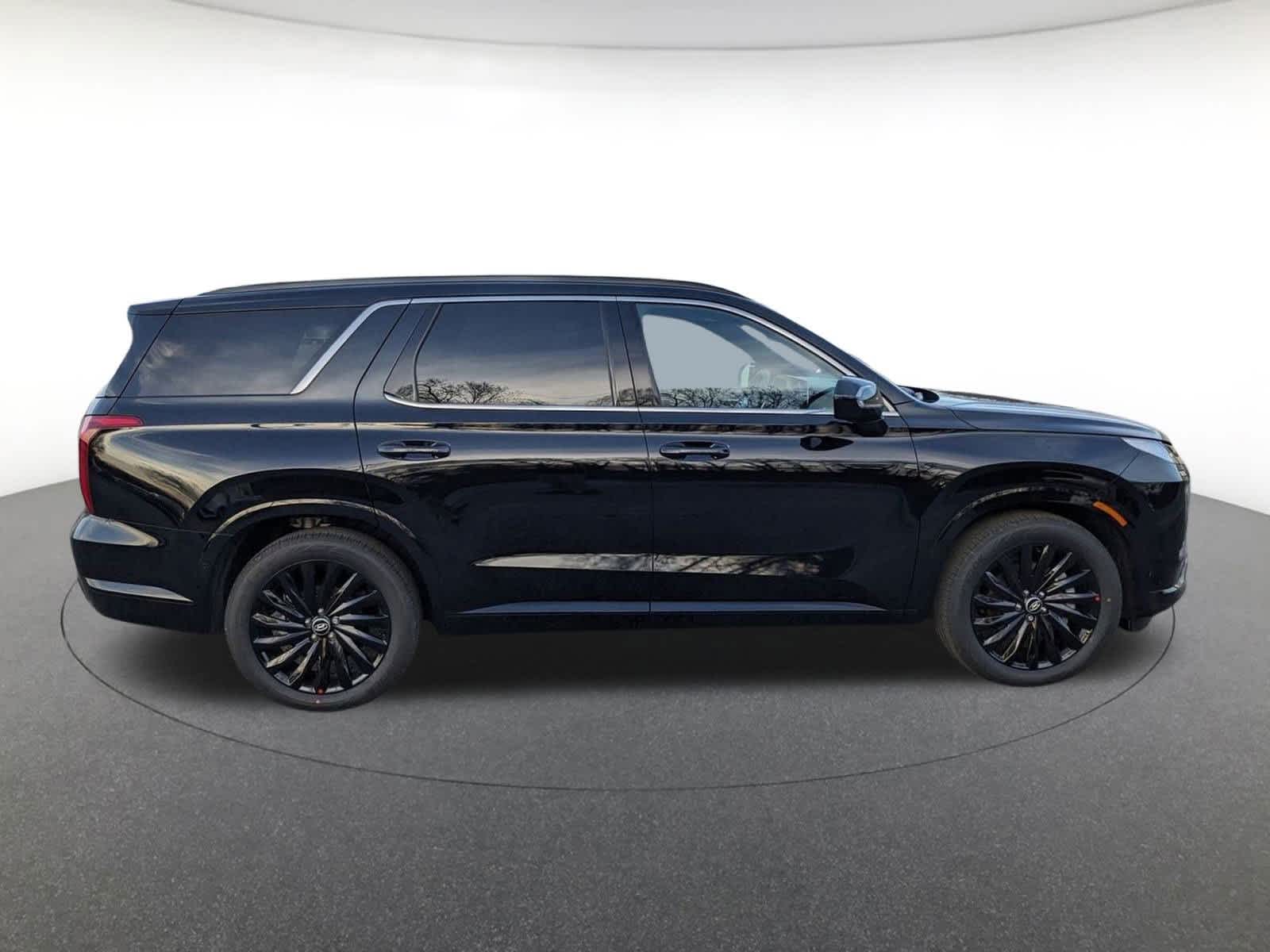 new 2025 Hyundai Palisade car, priced at $53,878