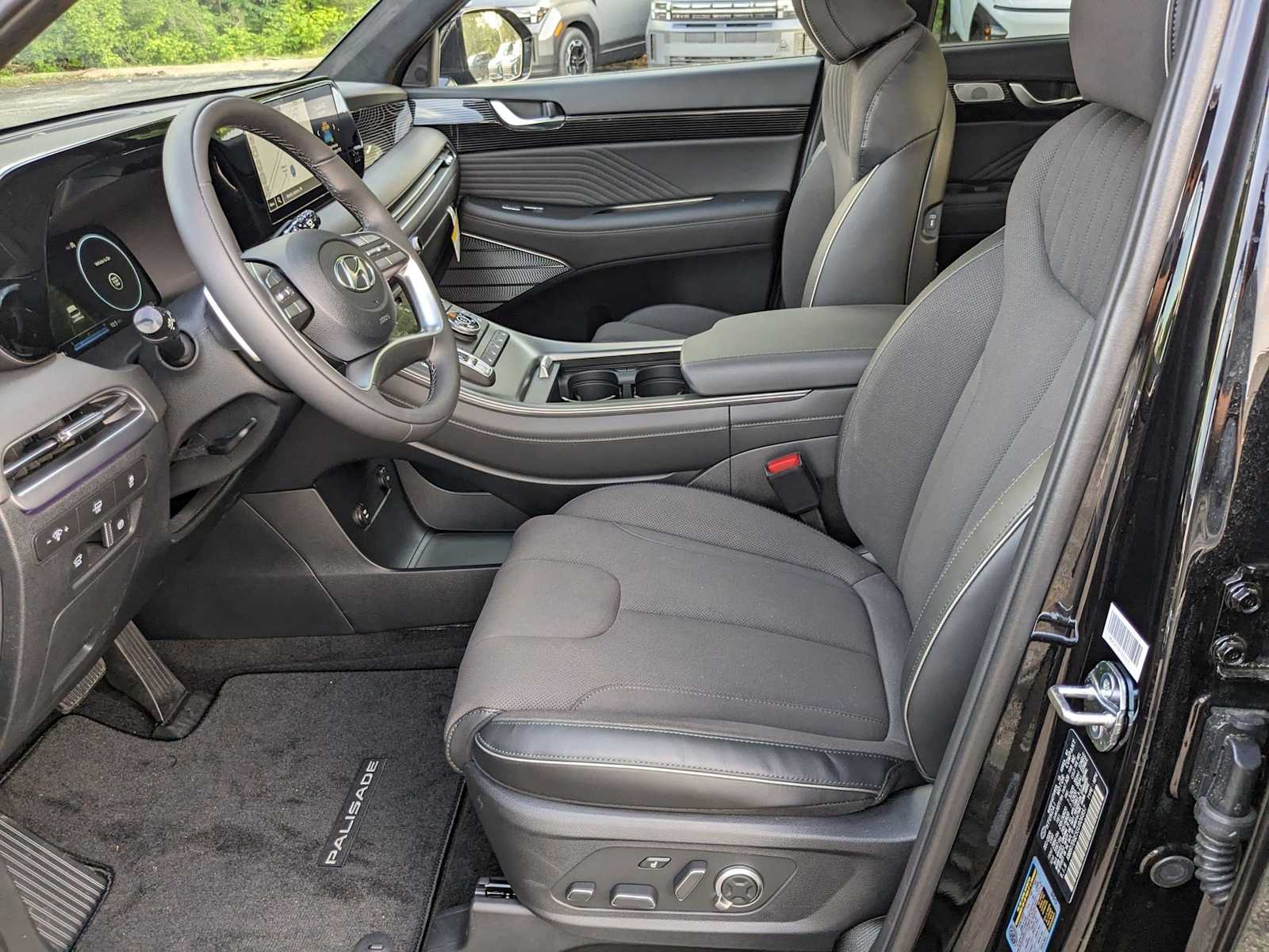 new 2025 Hyundai Palisade car, priced at $54,454
