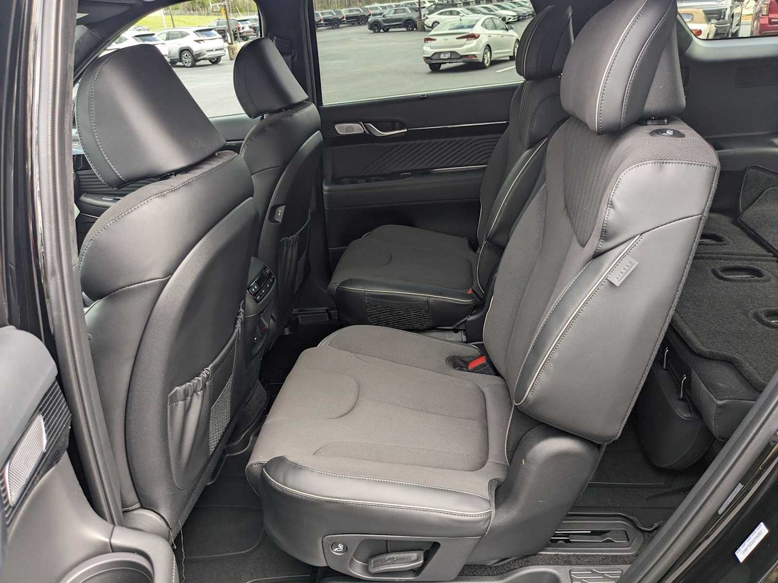 new 2025 Hyundai Palisade car, priced at $54,467