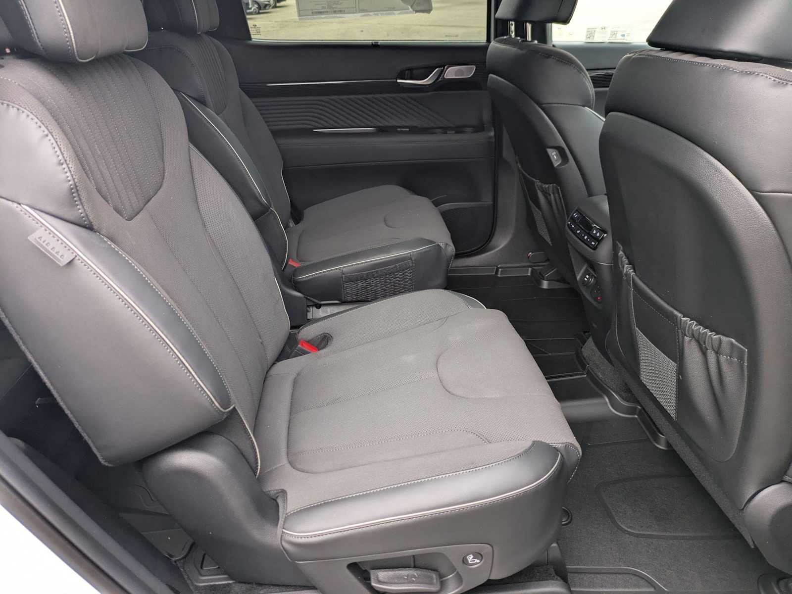 new 2025 Hyundai Palisade car, priced at $54,823