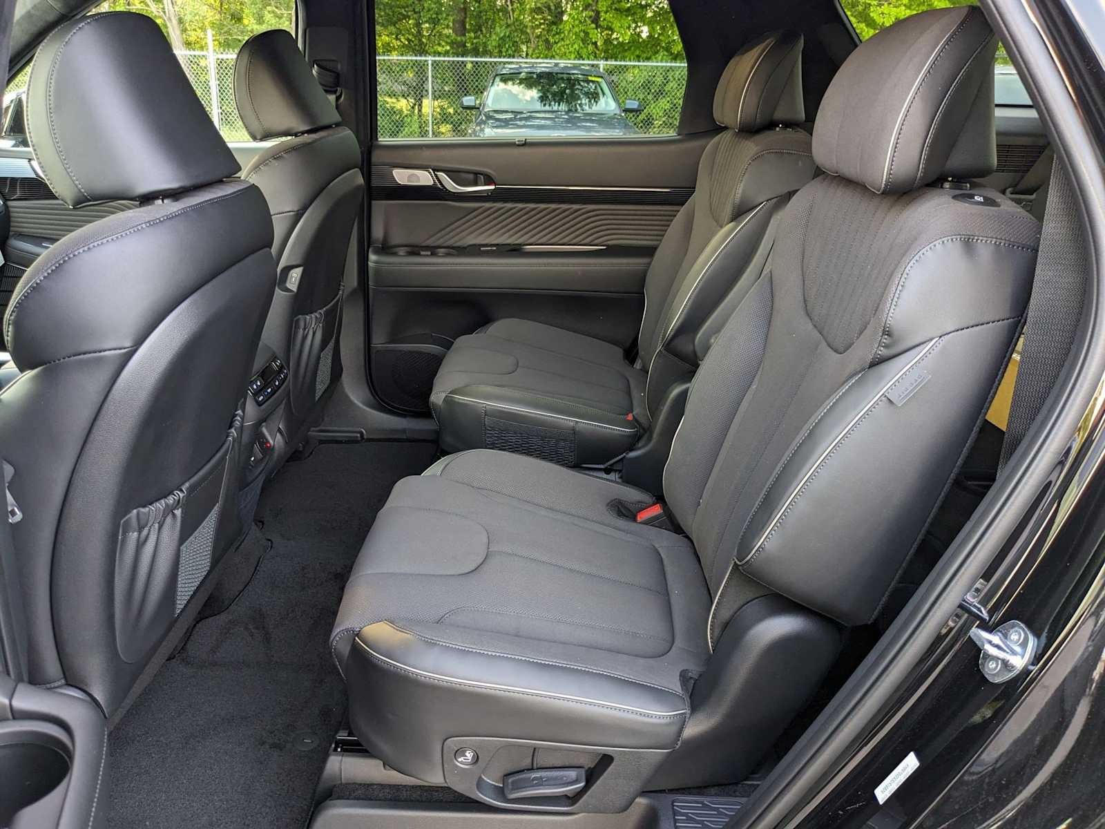 new 2025 Hyundai Palisade car, priced at $54,345
