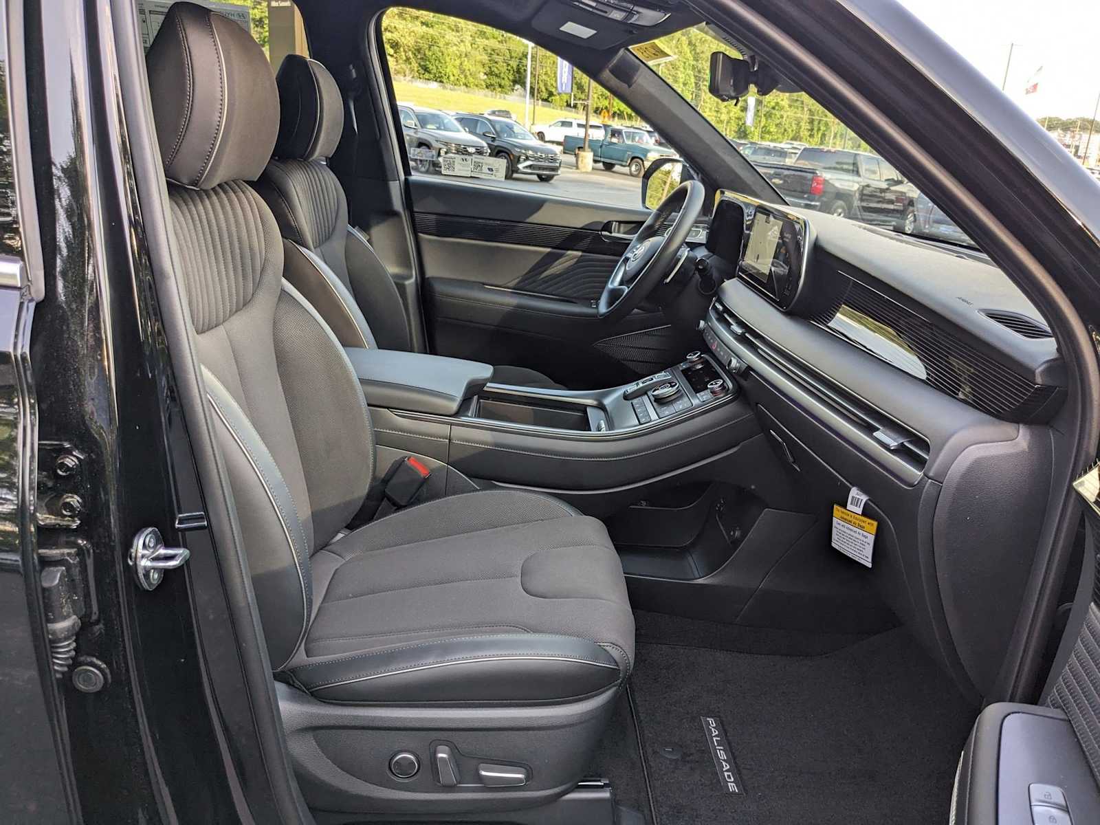new 2025 Hyundai Palisade car, priced at $54,345