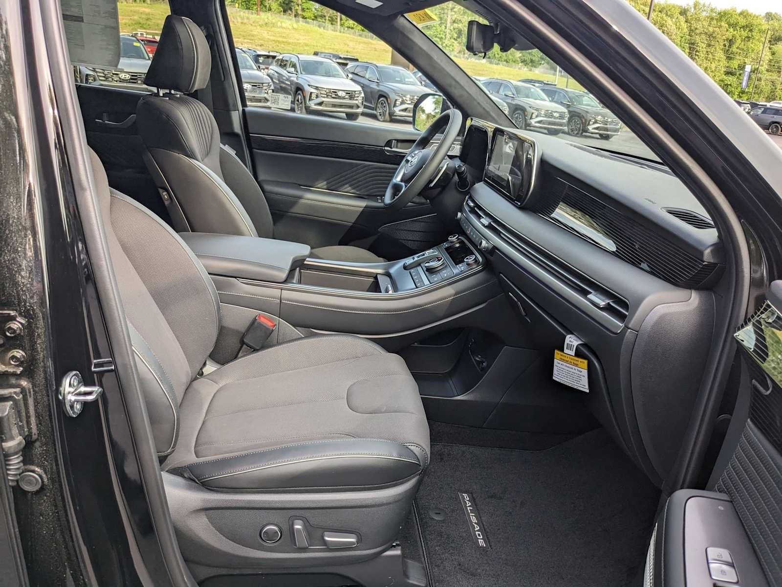 new 2025 Hyundai Palisade car, priced at $54,239