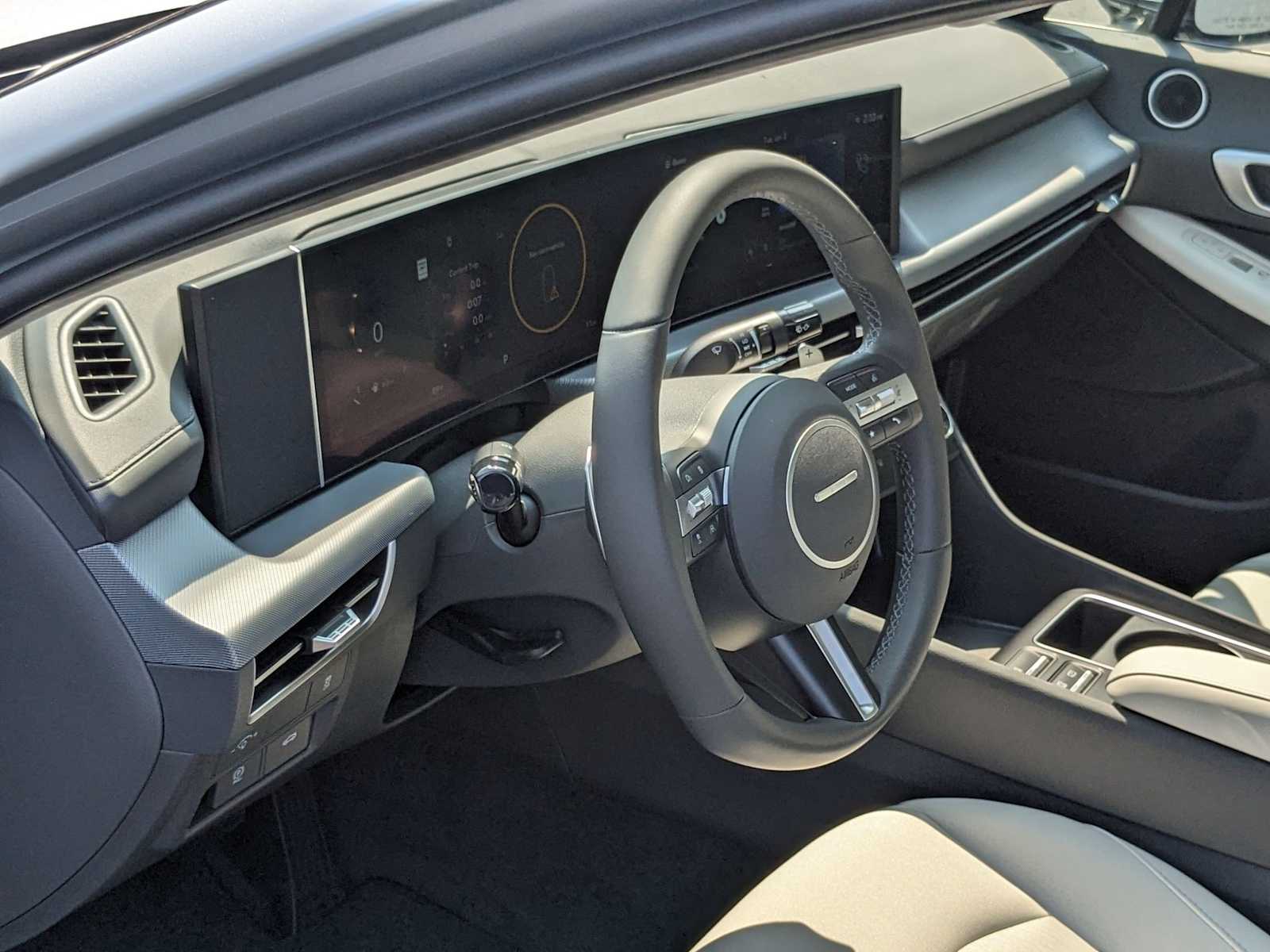 new 2025 Hyundai Sonata car, priced at $32,880