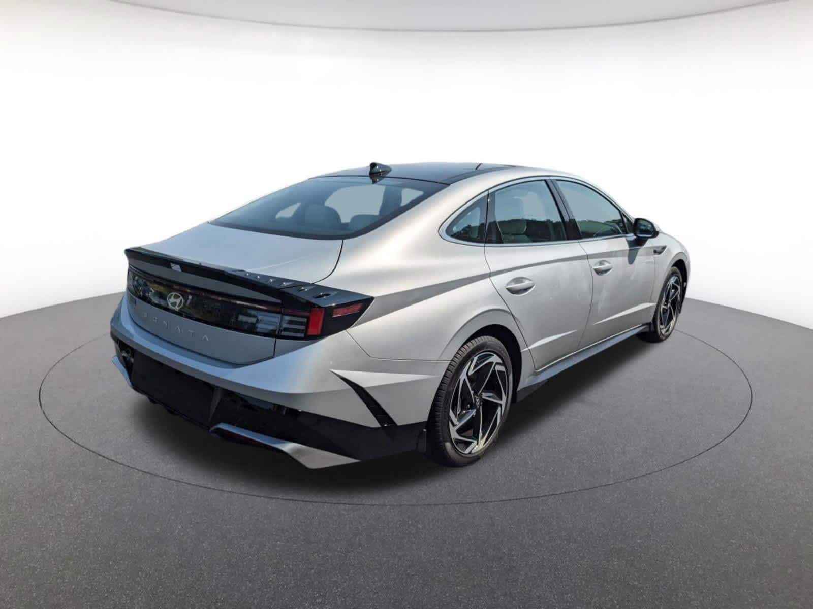 new 2025 Hyundai Sonata car, priced at $32,880
