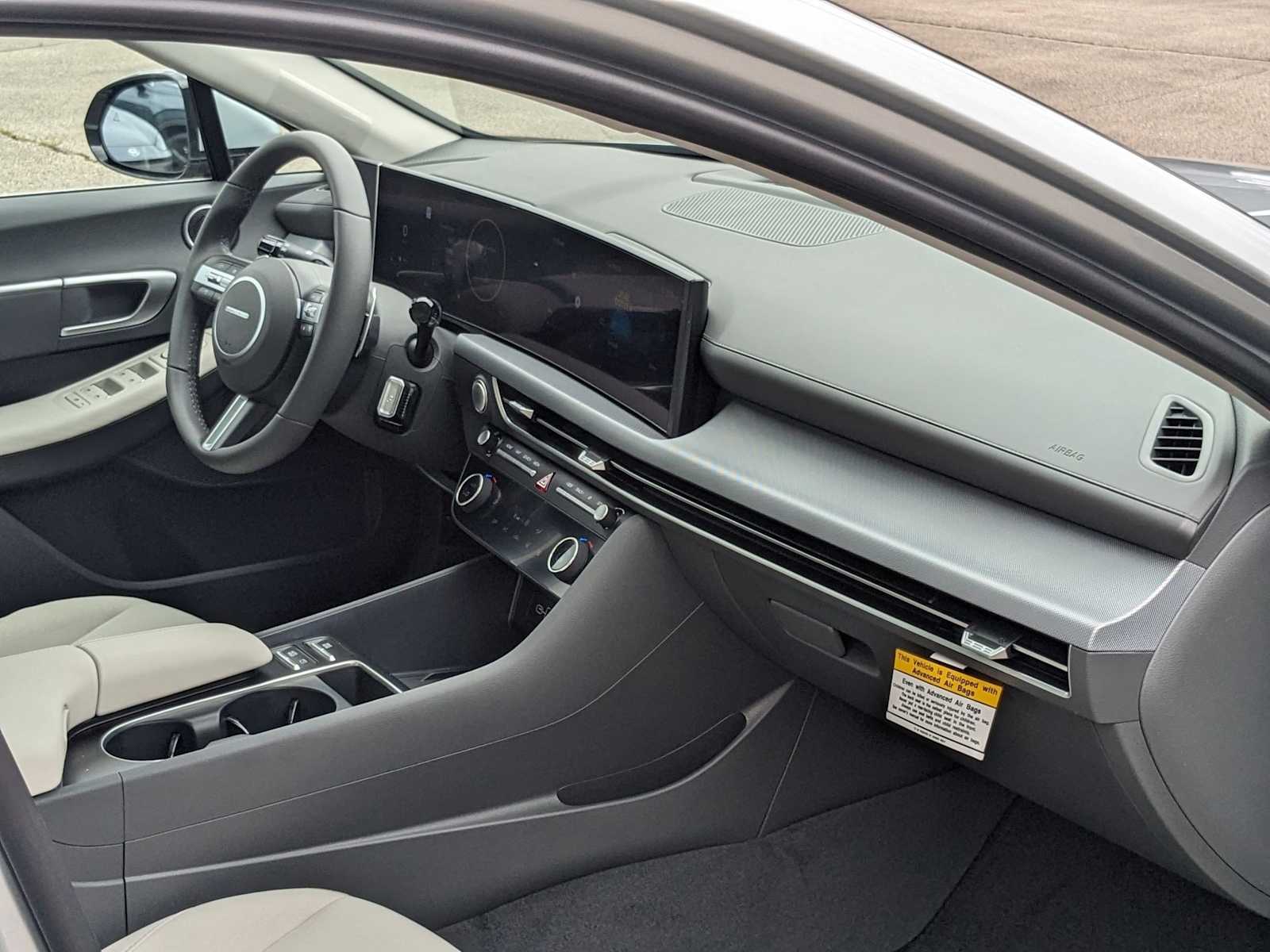 new 2025 Hyundai Sonata car, priced at $32,895
