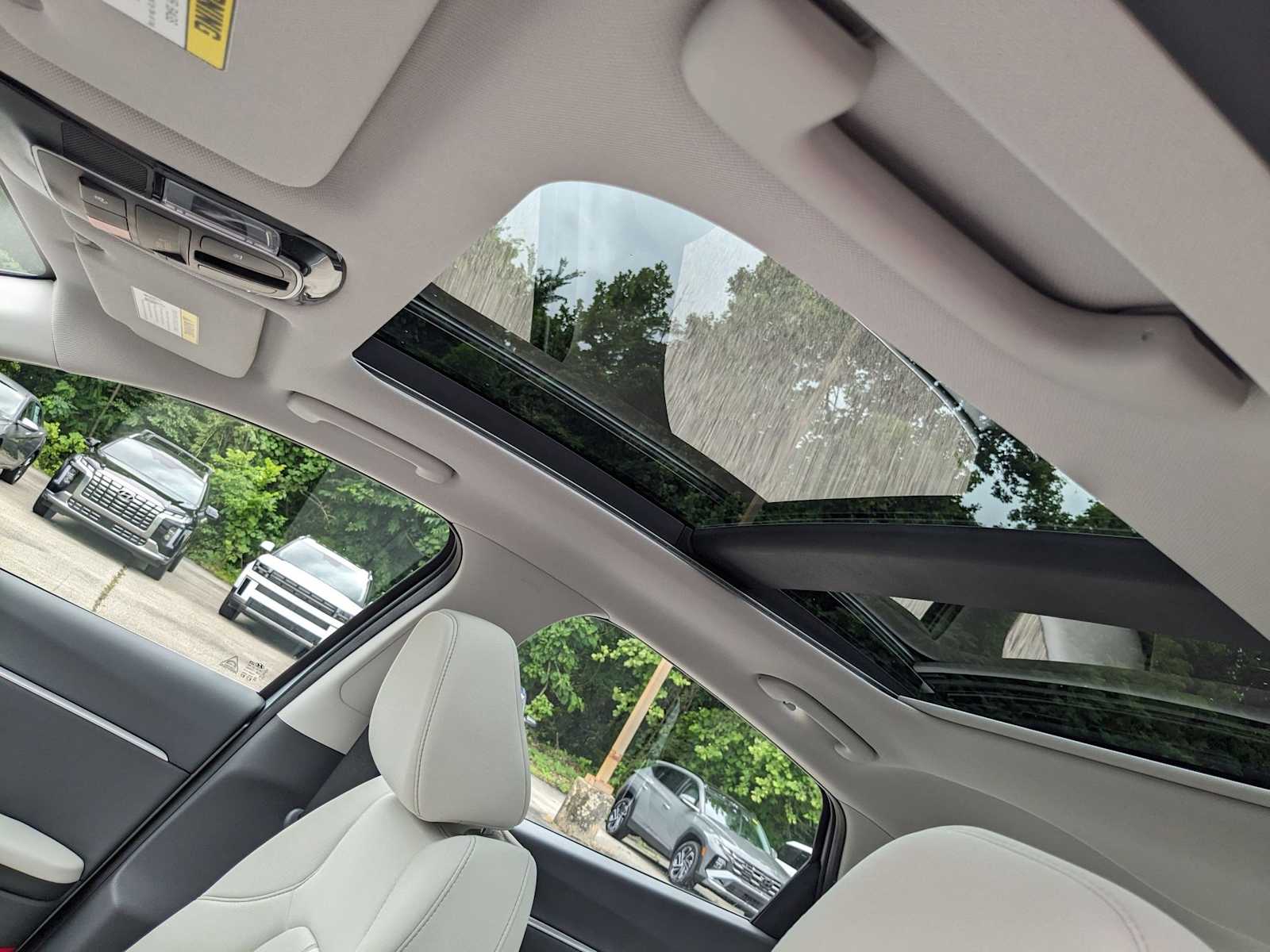 new 2025 Hyundai Sonata car, priced at $32,895