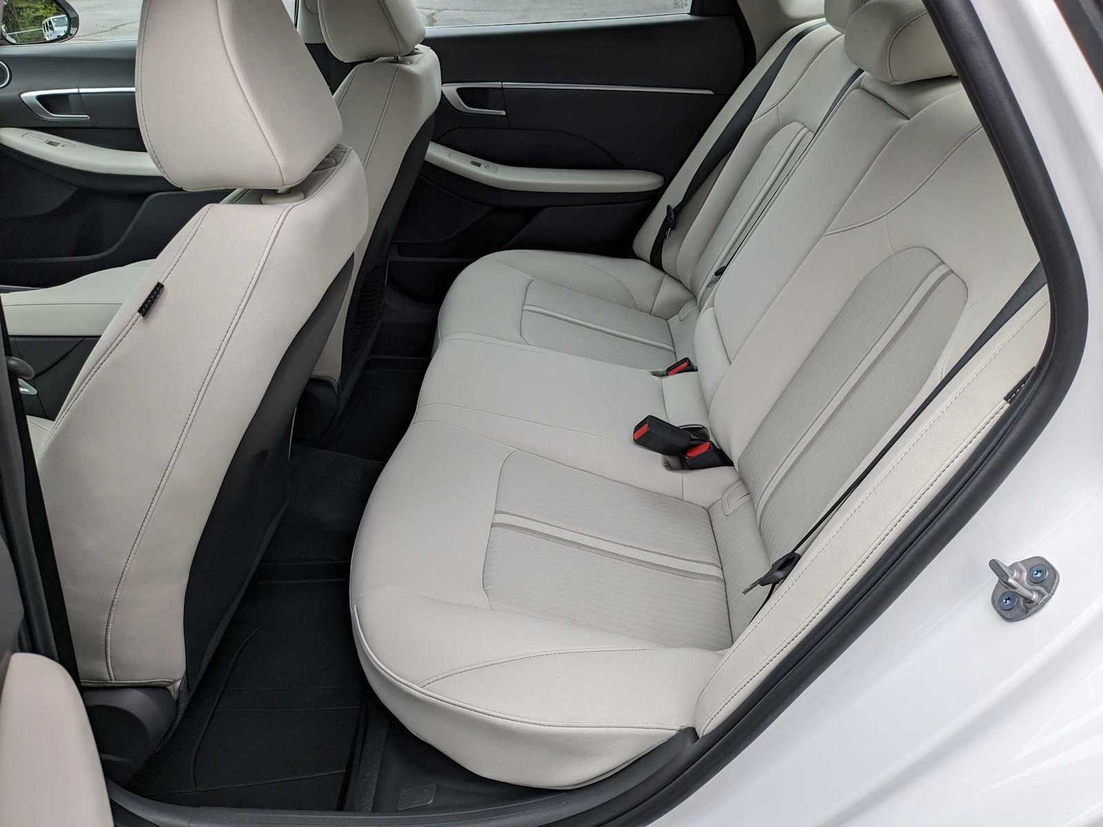 used 2024 Hyundai Sonata Hybrid car, priced at $27,000