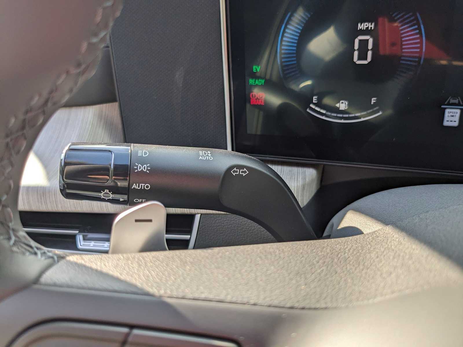 new 2025 Hyundai Sonata Hybrid car, priced at $33,080