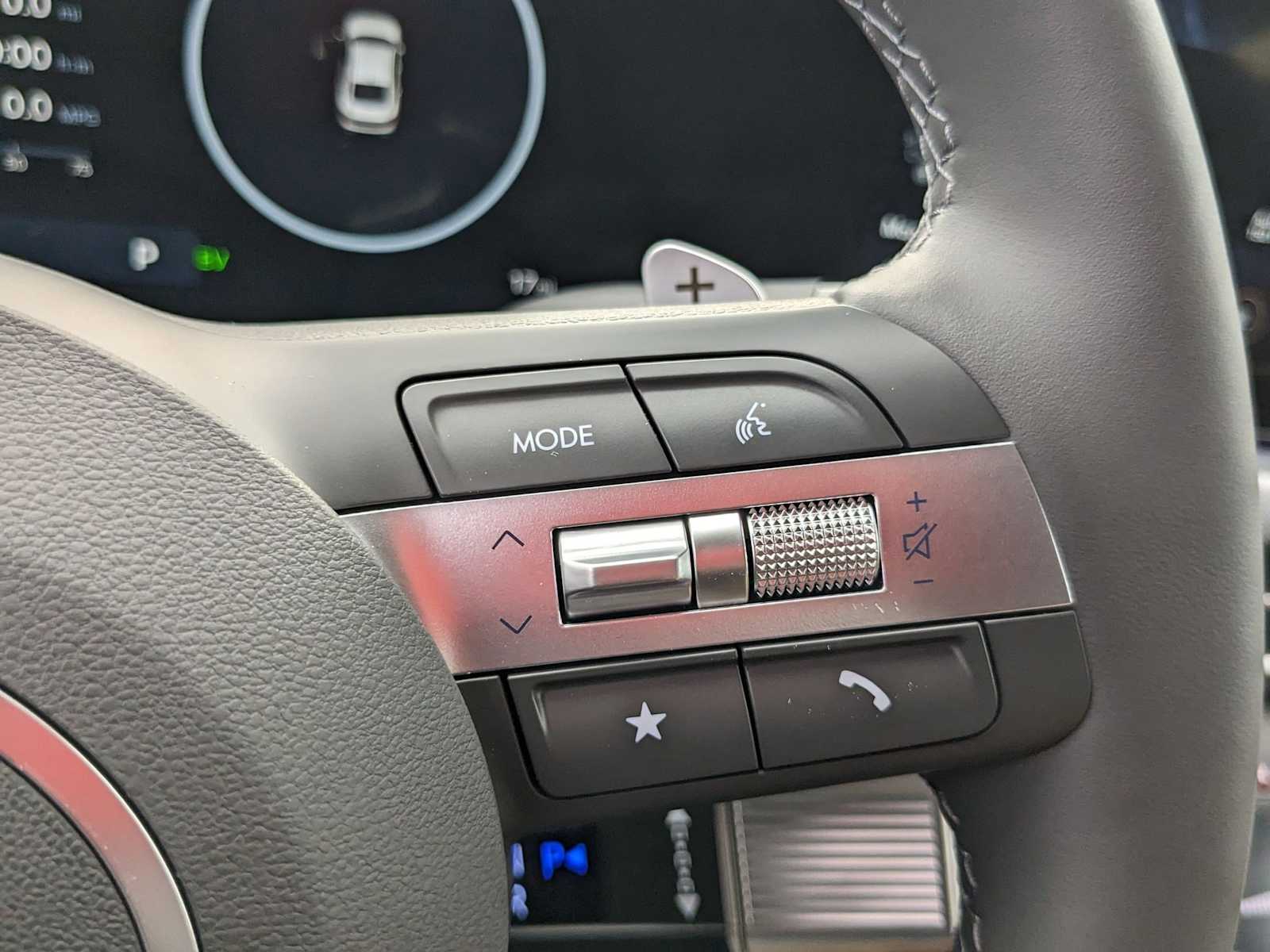 new 2025 Hyundai Sonata Hybrid car, priced at $39,960