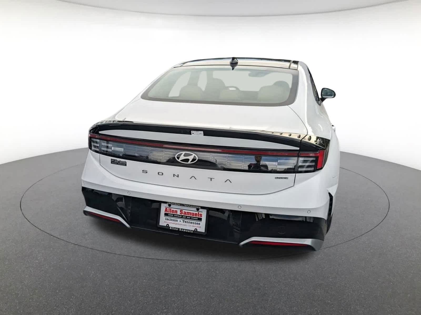new 2025 Hyundai Sonata Hybrid car, priced at $39,960