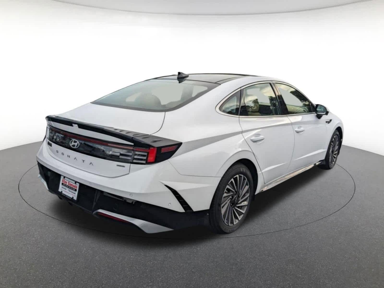 new 2025 Hyundai Sonata Hybrid car, priced at $39,960
