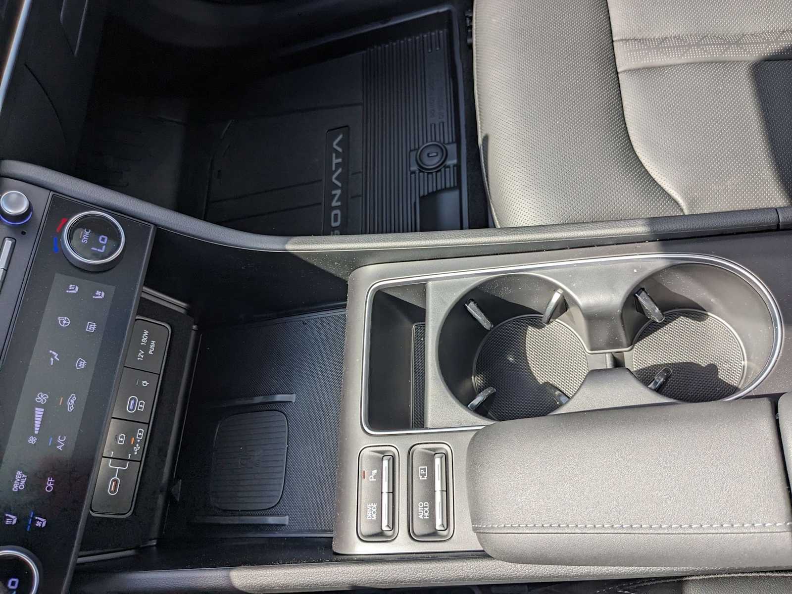 new 2025 Hyundai Sonata Hybrid car, priced at $38,340