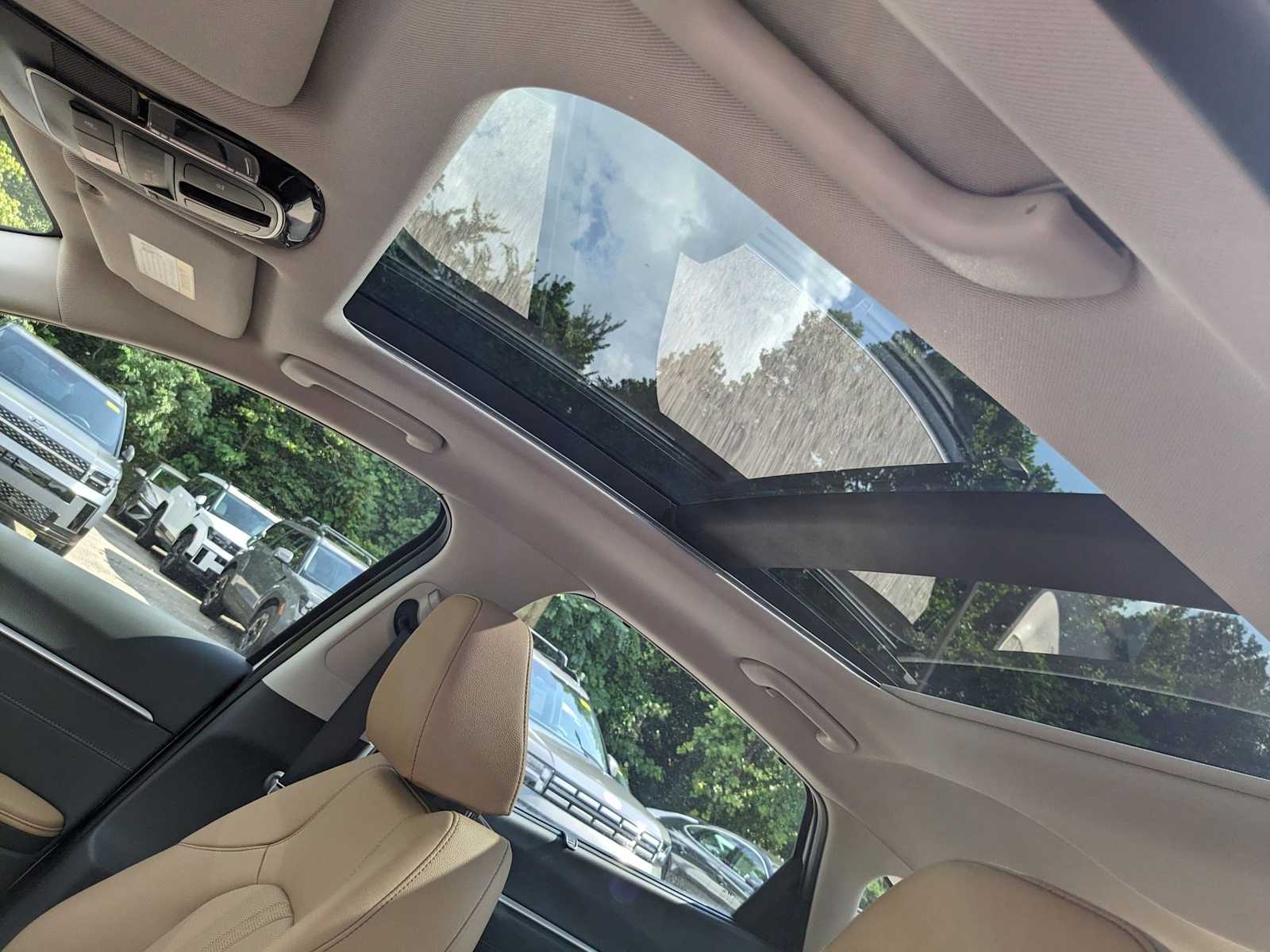 new 2025 Hyundai Sonata Hybrid car, priced at $39,960