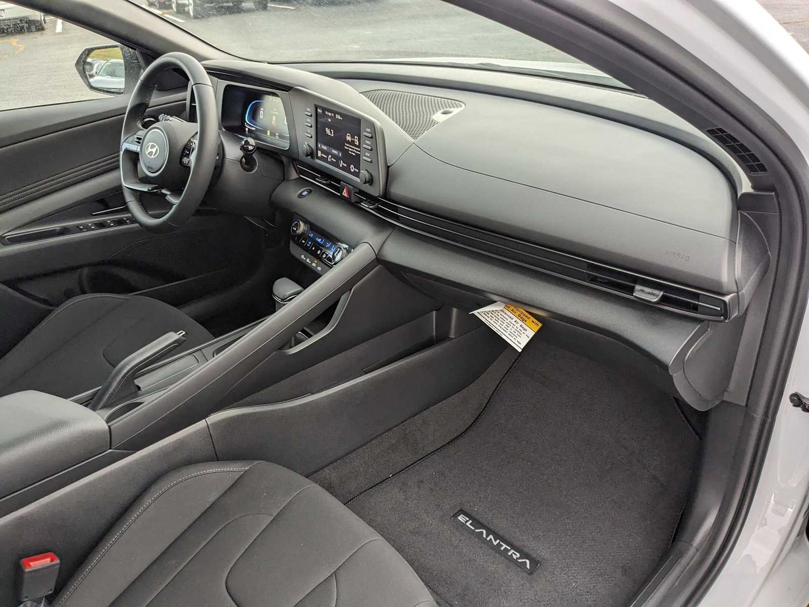 new 2025 Hyundai Elantra car, priced at $24,540