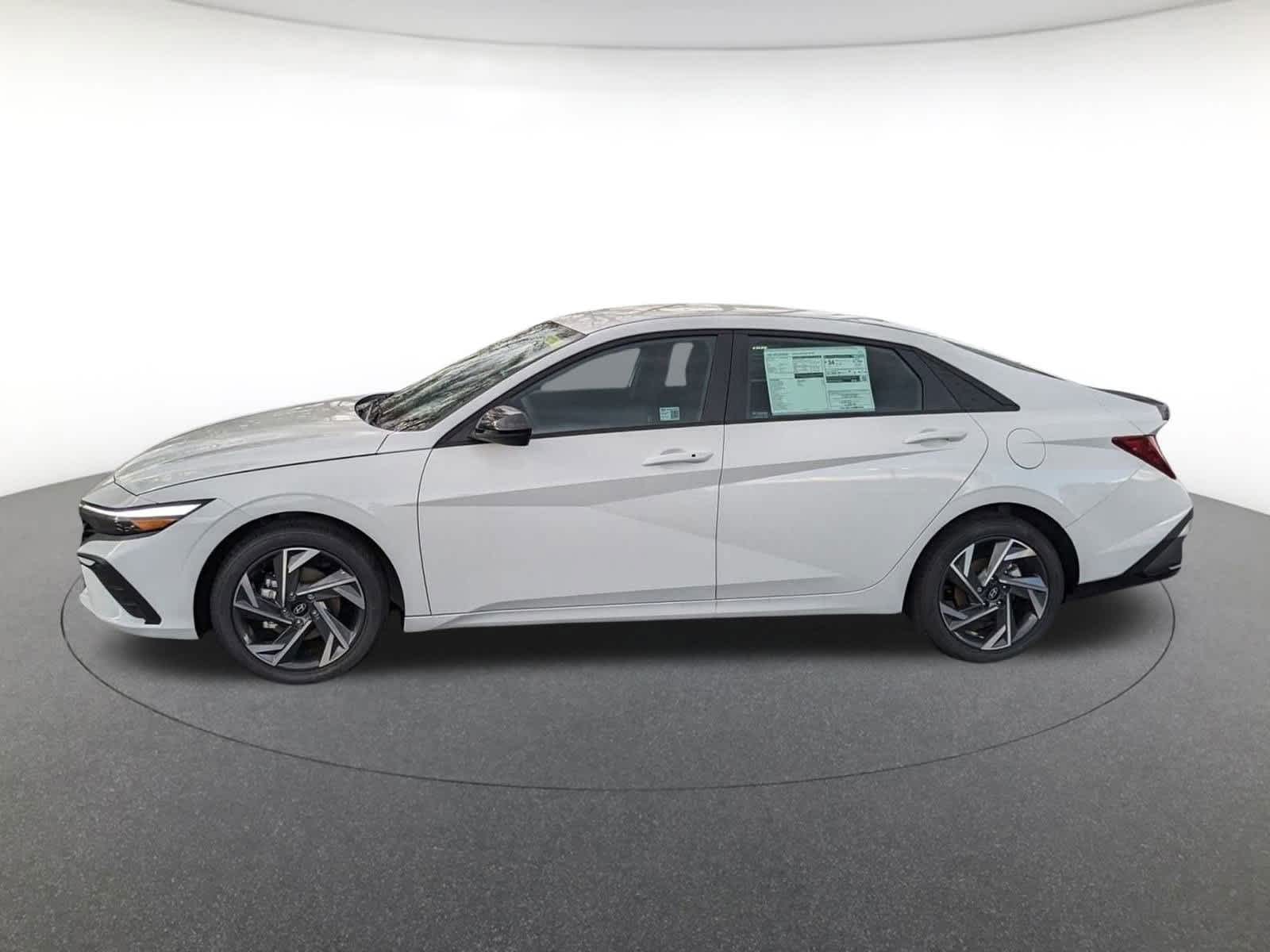 new 2025 Hyundai Elantra car, priced at $24,540