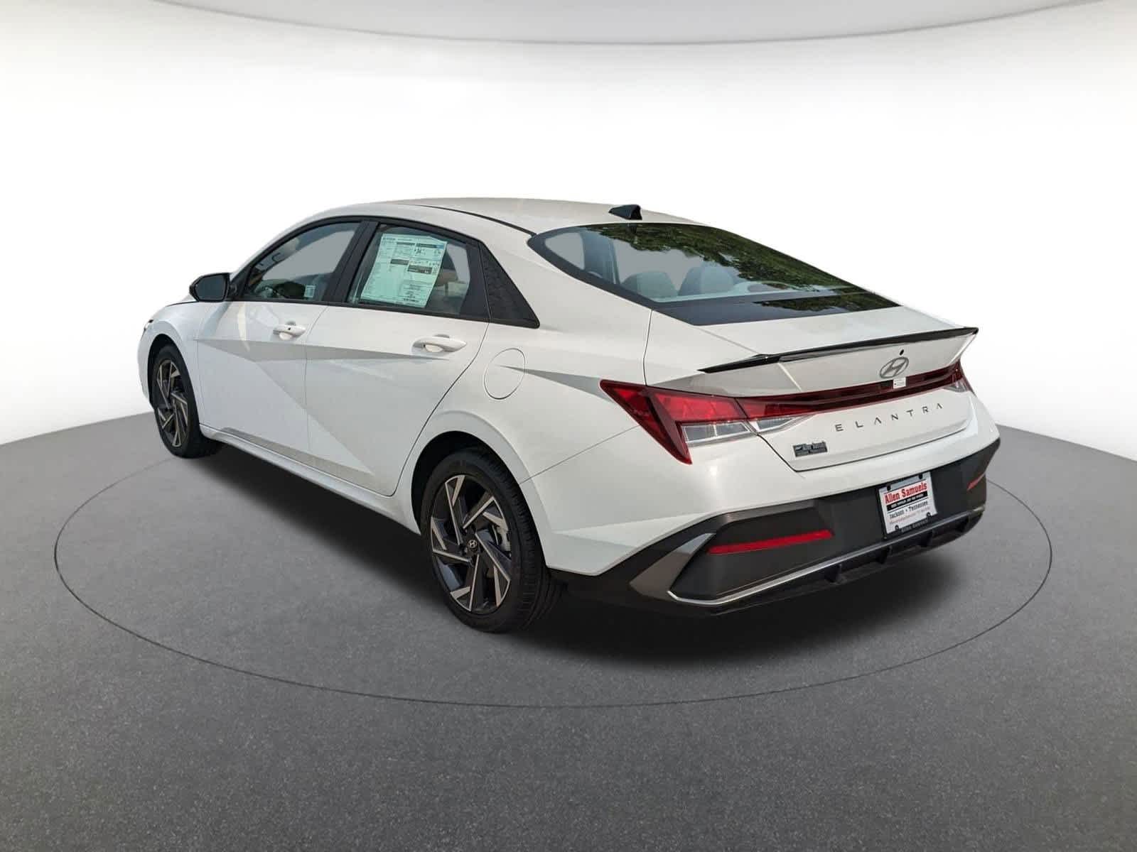 new 2025 Hyundai Elantra car, priced at $25,535