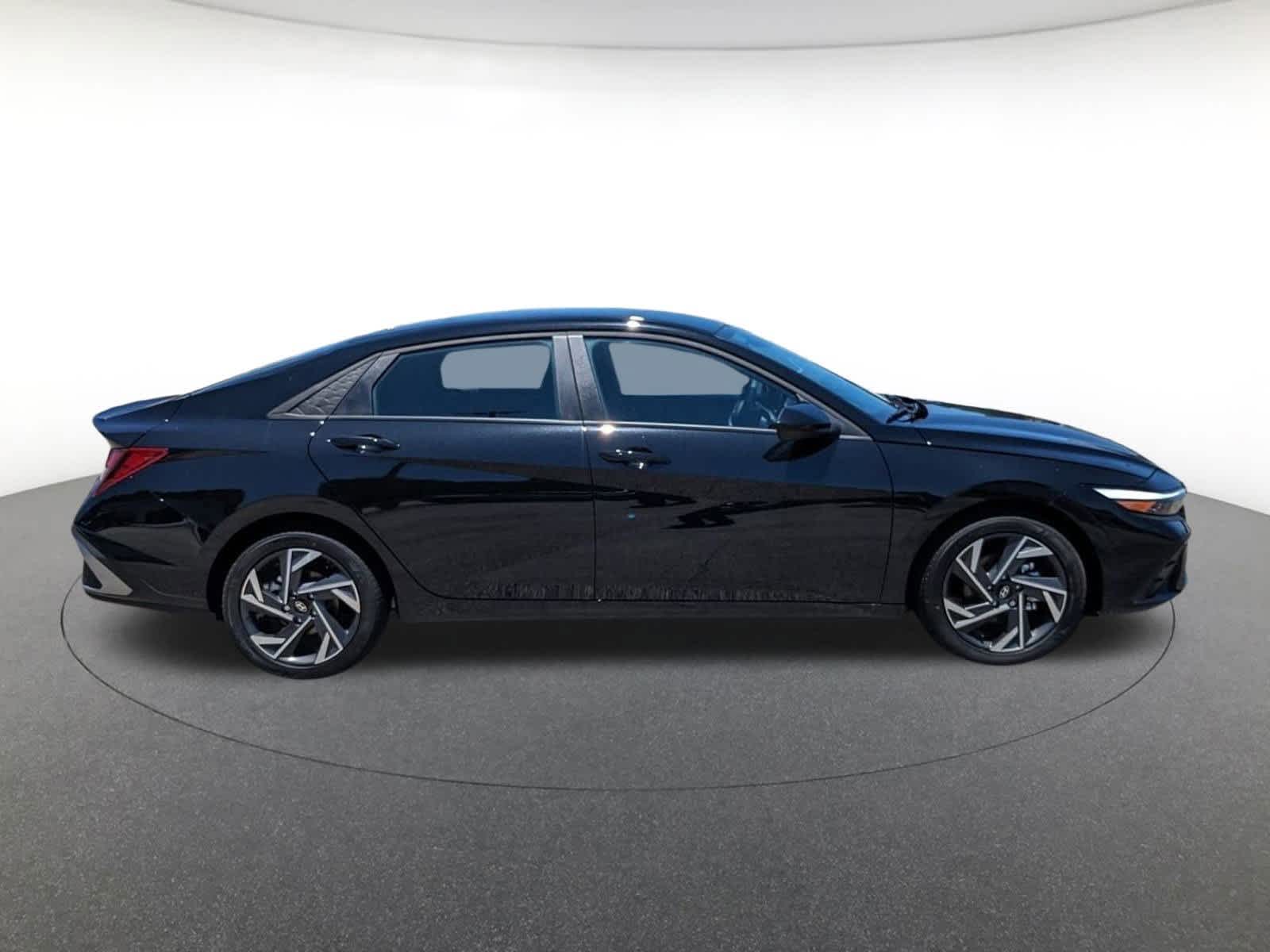 new 2025 Hyundai Elantra car, priced at $24,176