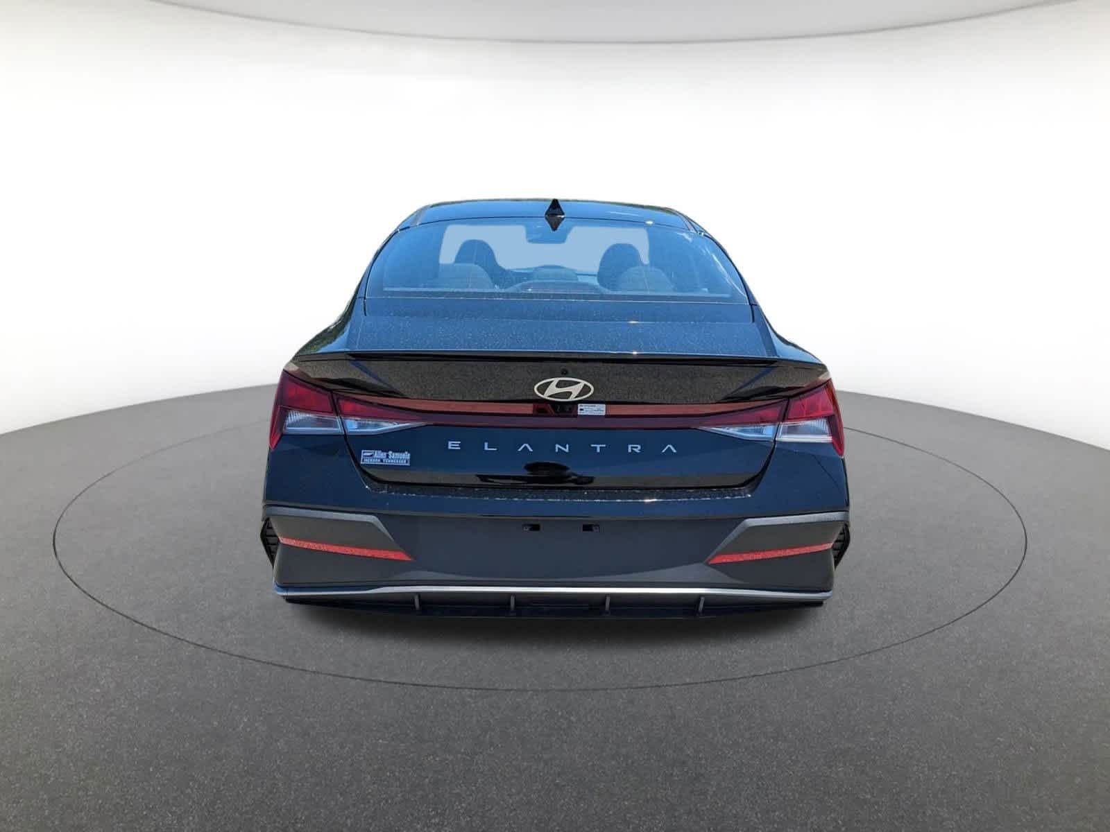 new 2025 Hyundai Elantra car, priced at $24,176