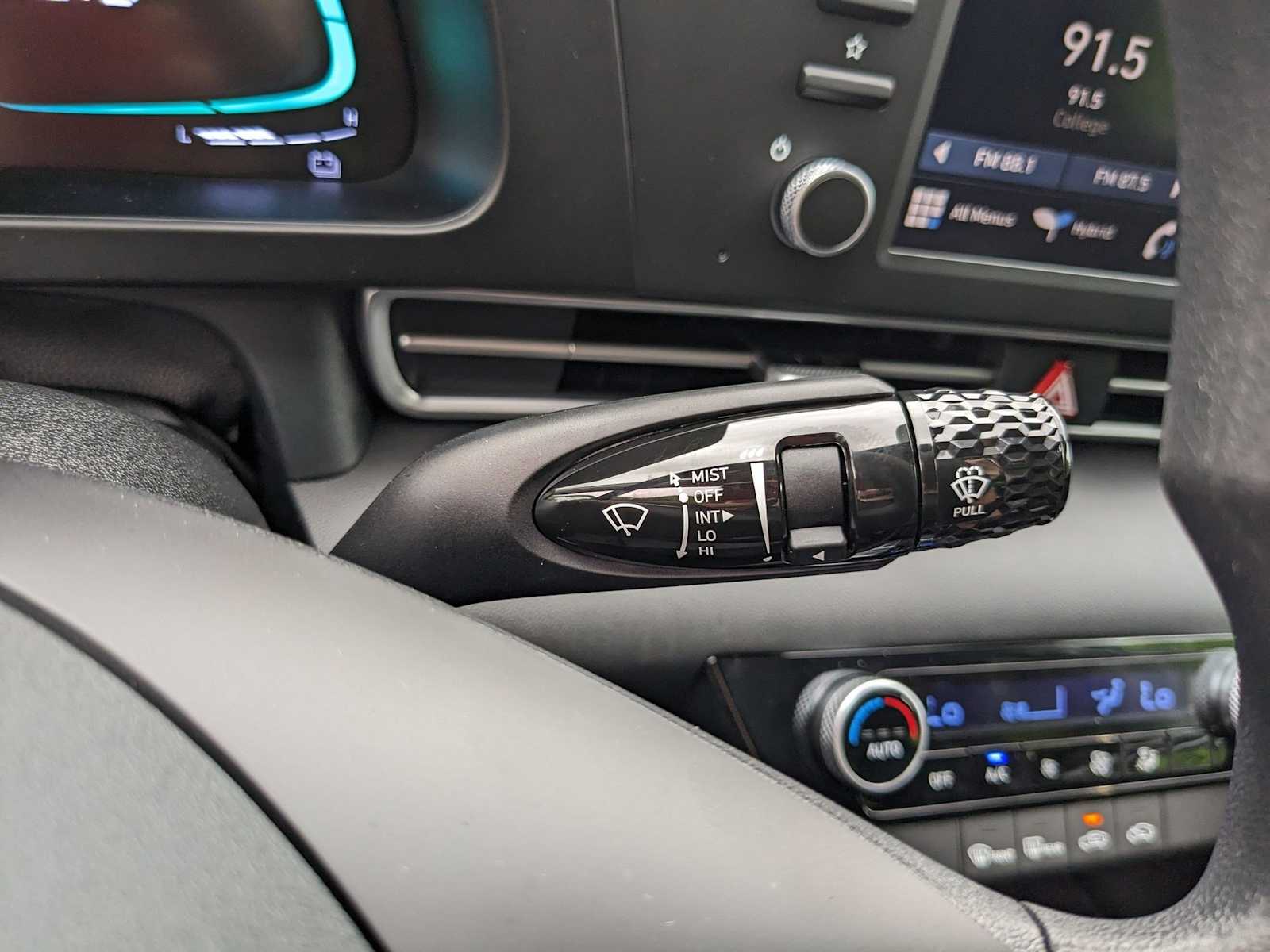 new 2025 Hyundai Elantra Hybrid car, priced at $27,270