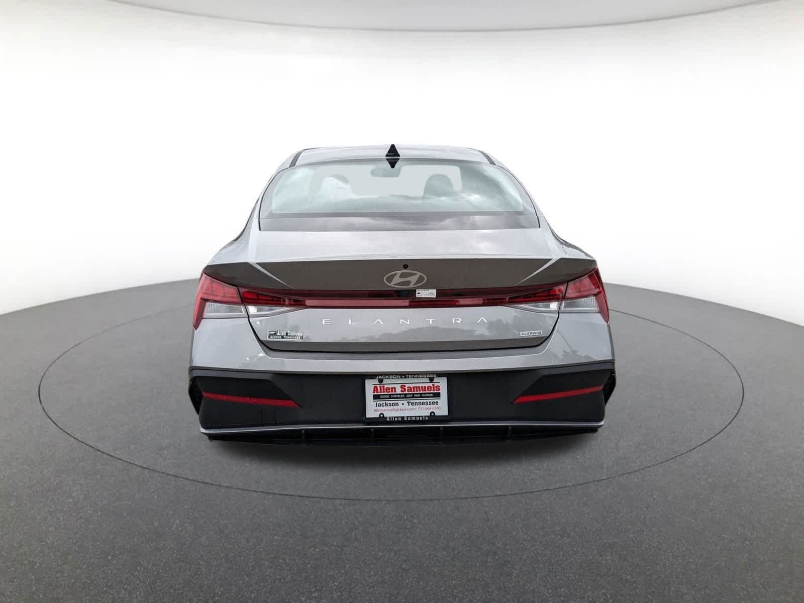 new 2025 Hyundai Elantra Hybrid car, priced at $27,270