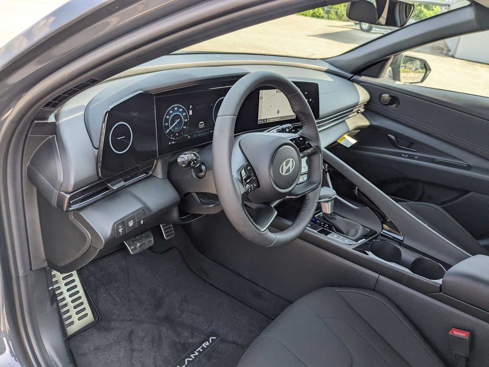 new 2025 Hyundai Elantra Hybrid car, priced at $28,330